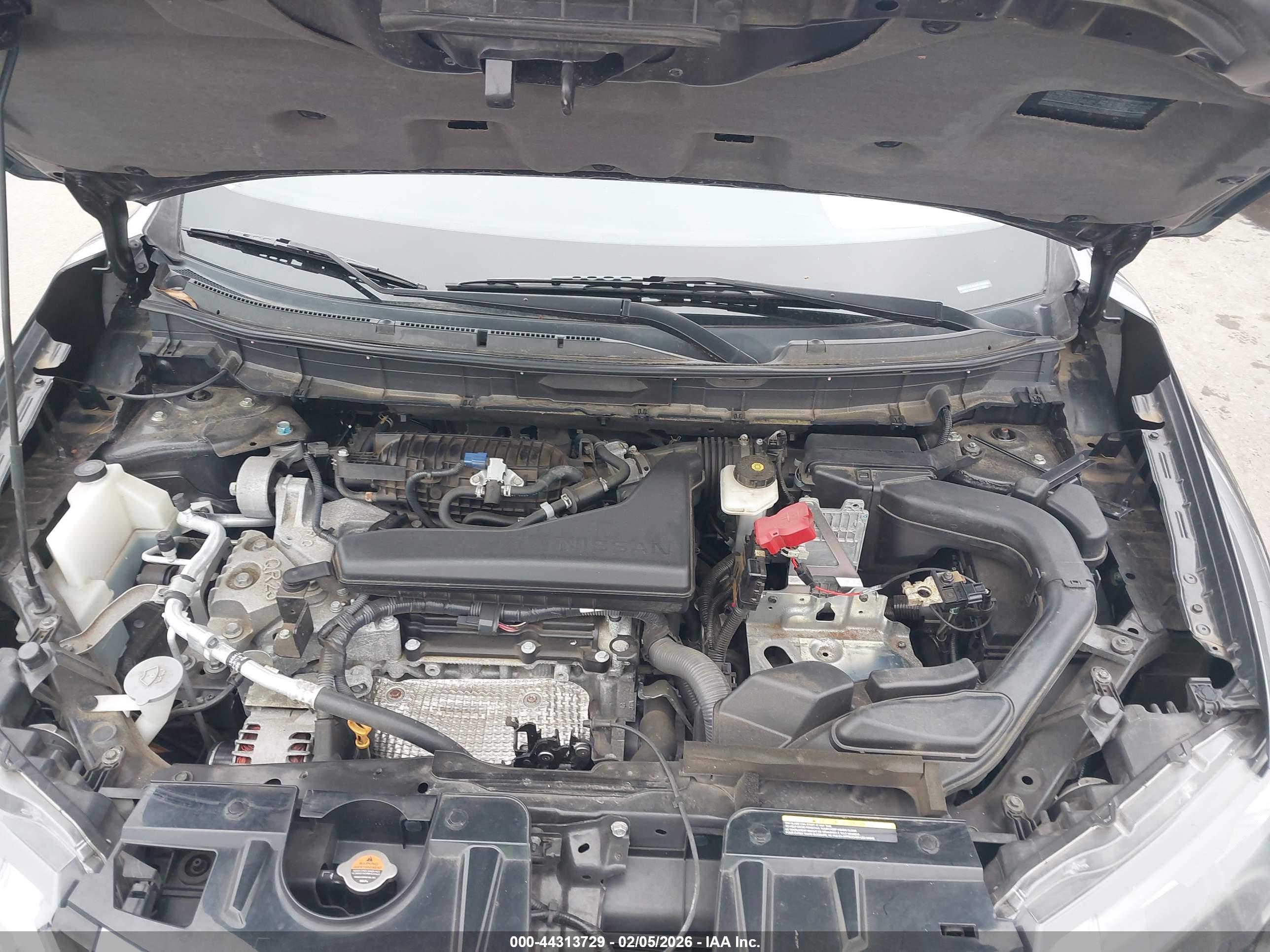 NISSAN ROGUE image 10