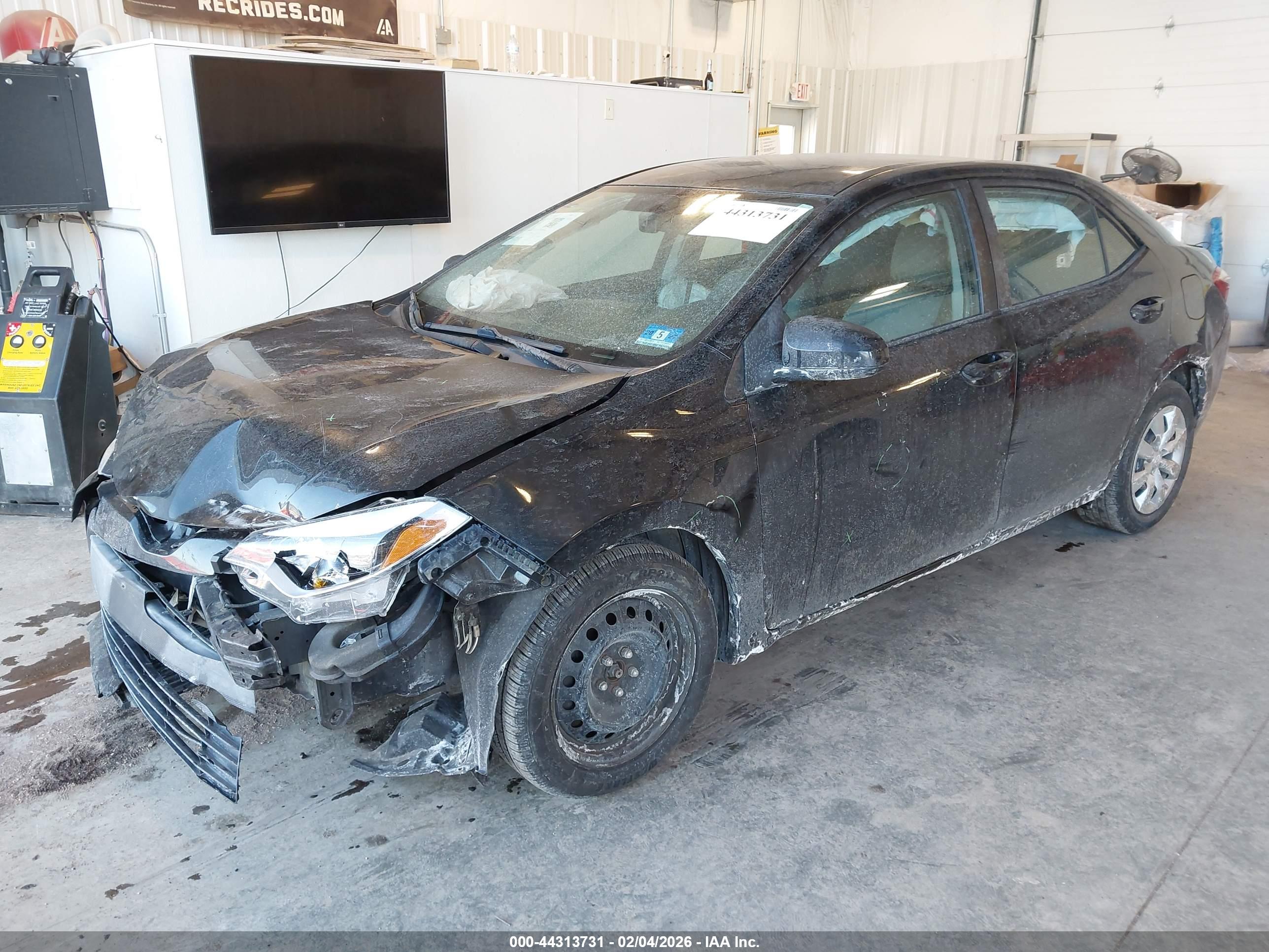 TOYOTA COROLLA image 2