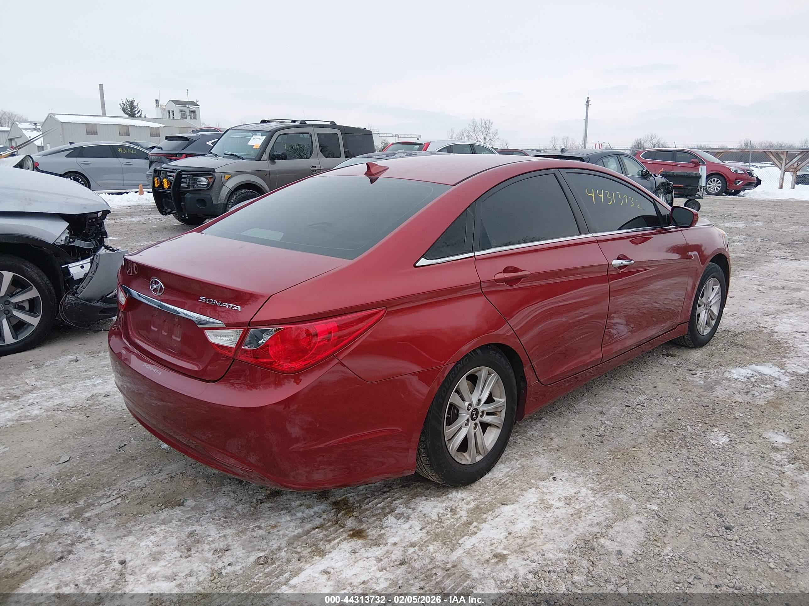 HYUNDAI SONATA image 4