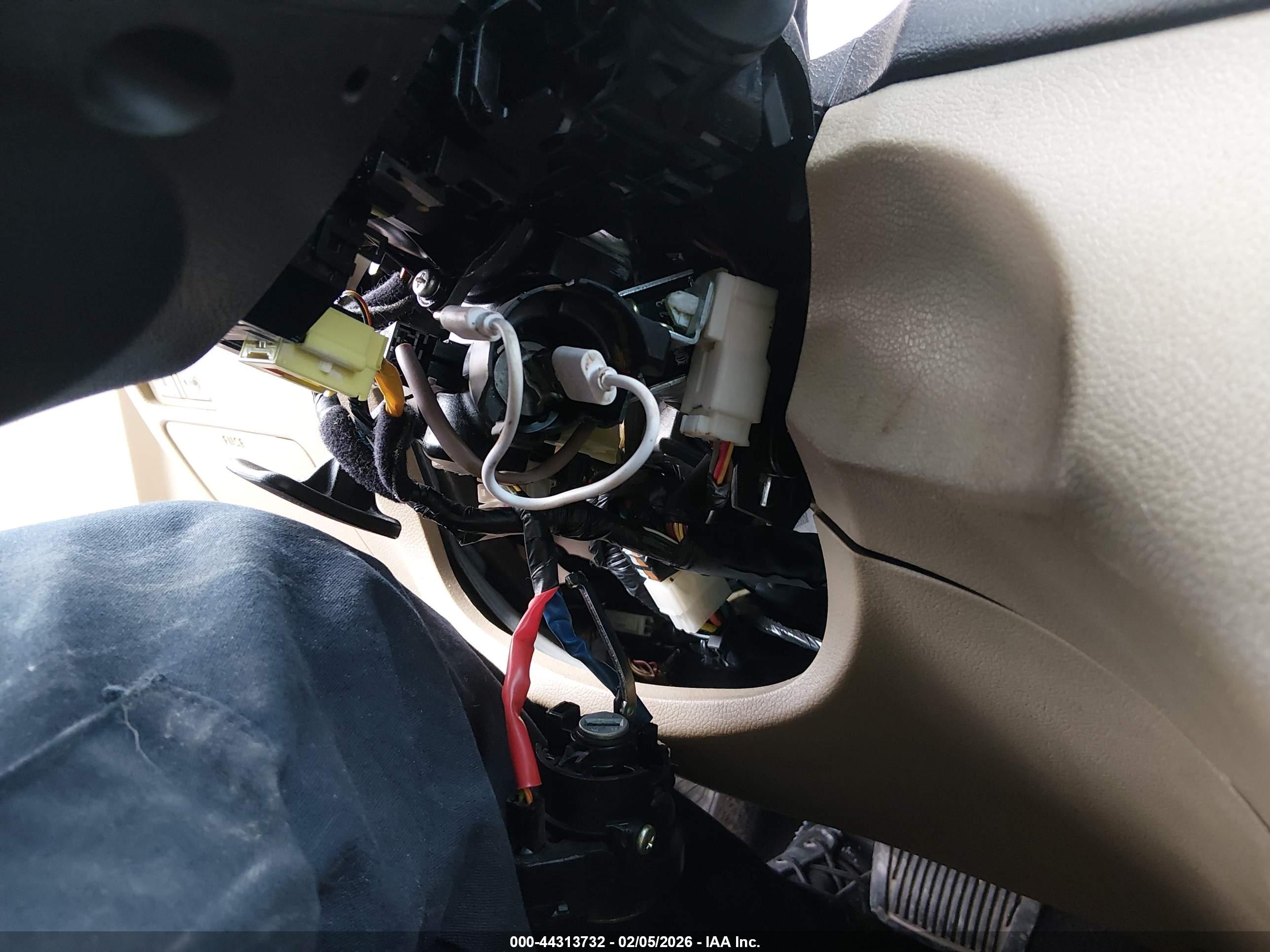 HYUNDAI SONATA image 6