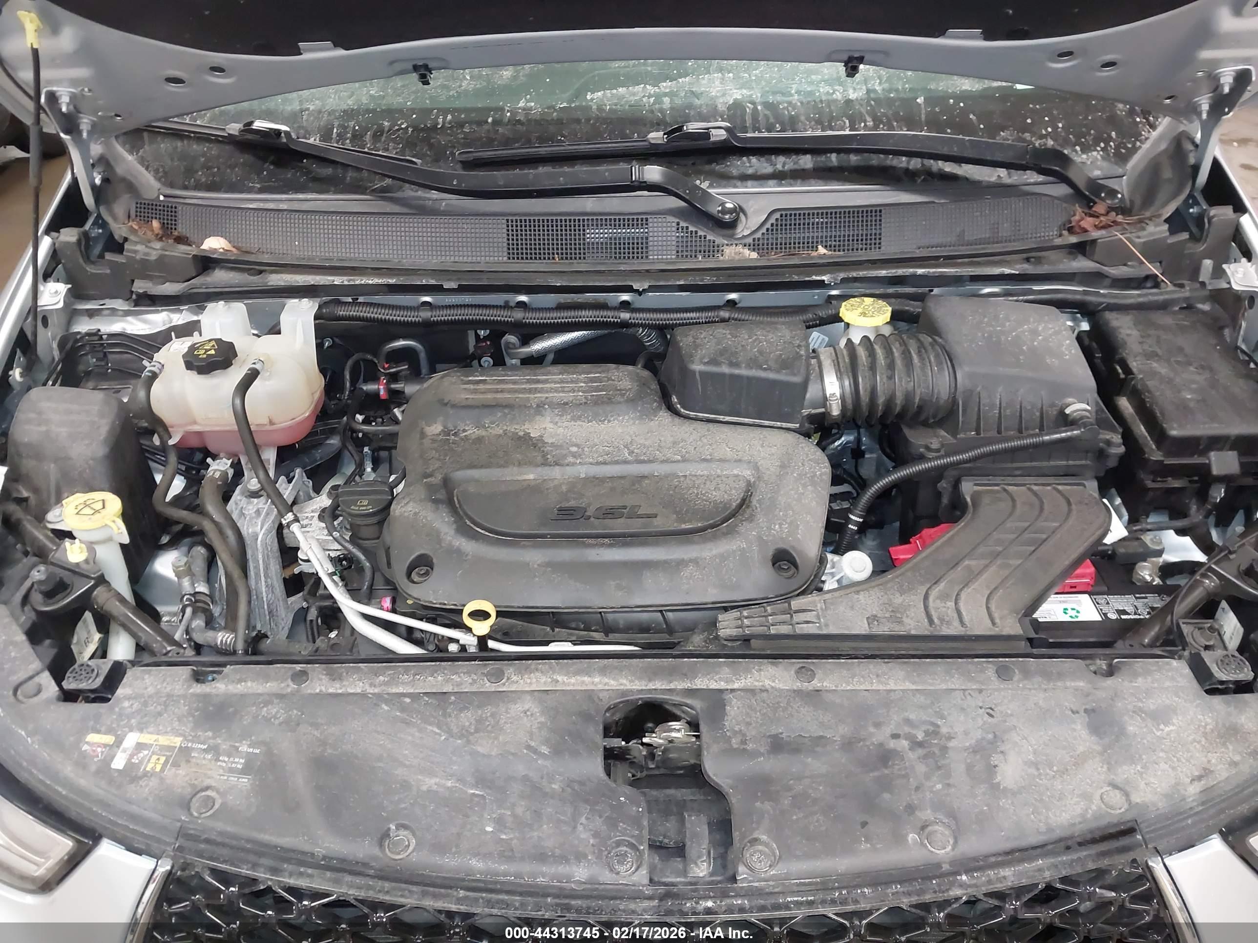CHRYSLER PACIFICA image 10
