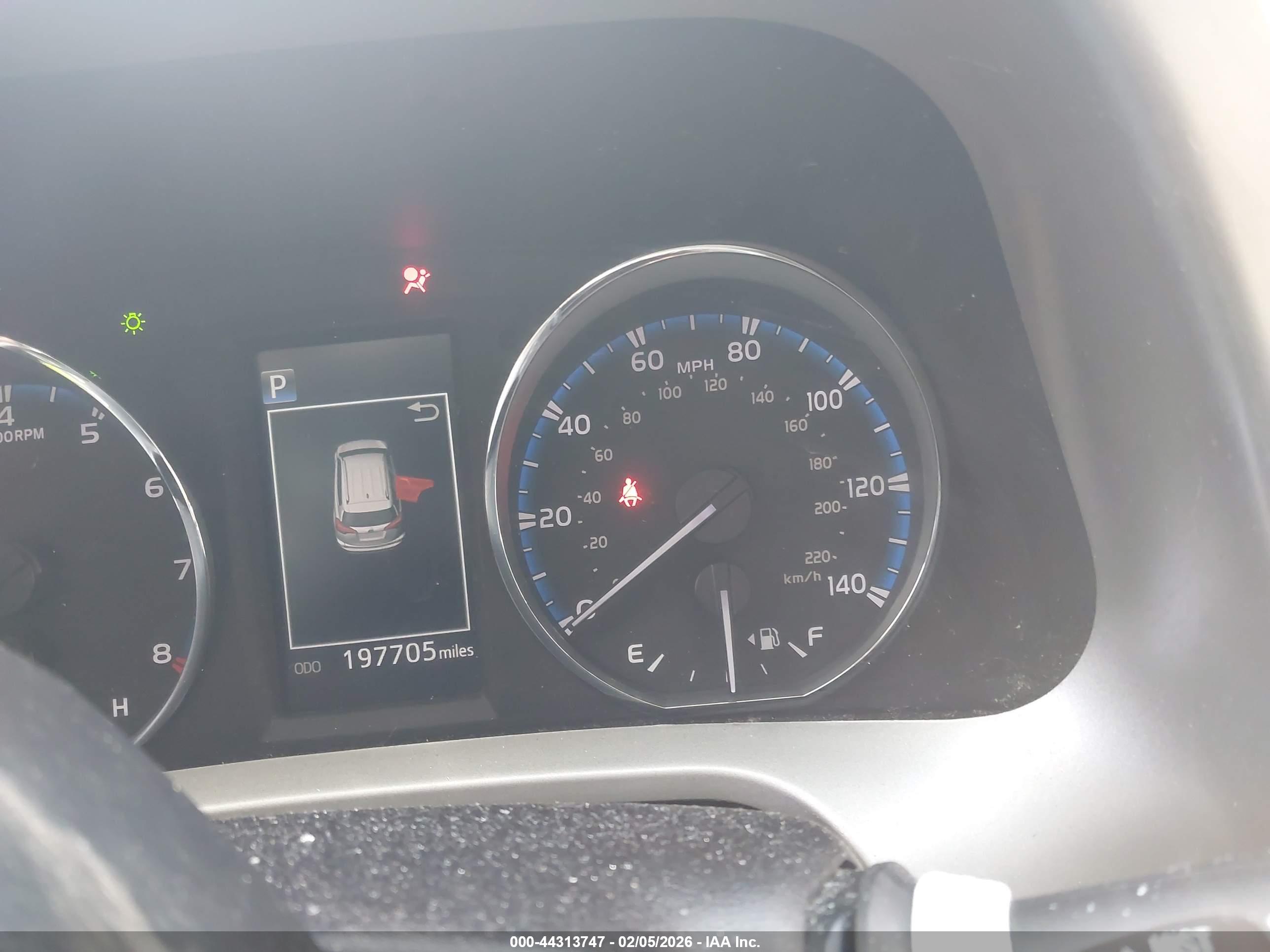 TOYOTA RAV4 image 7