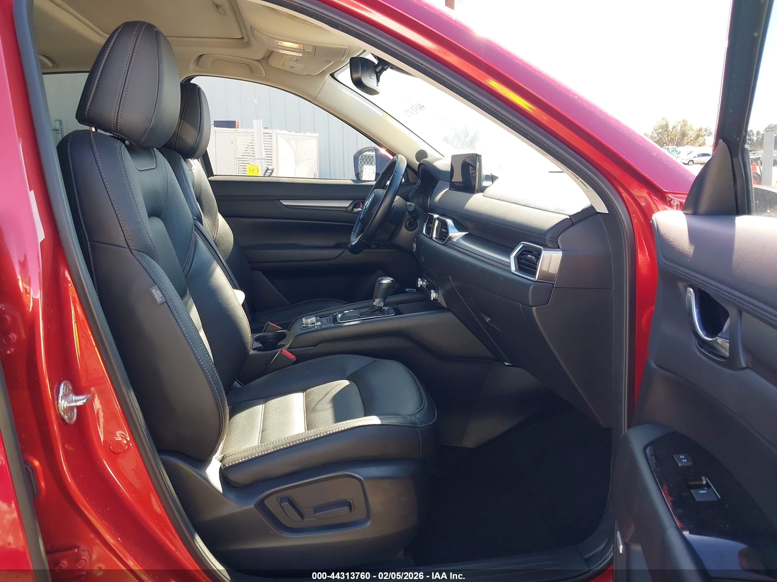 MAZDA CX-5 image 5