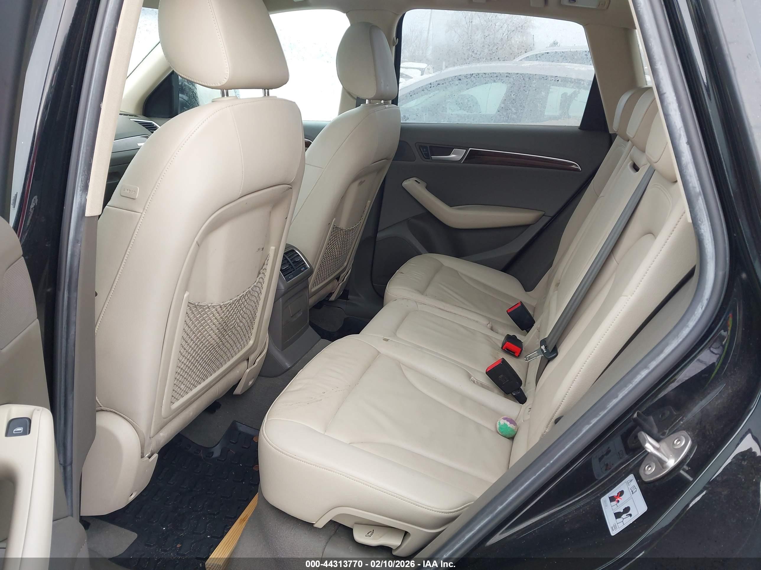 AUDI Q5 image 8