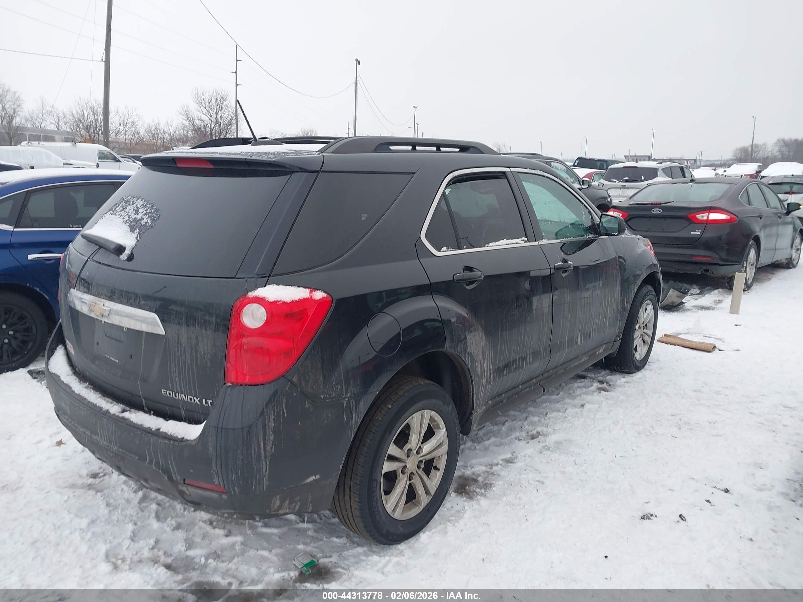 CHEVROLET EQUINOX image 4