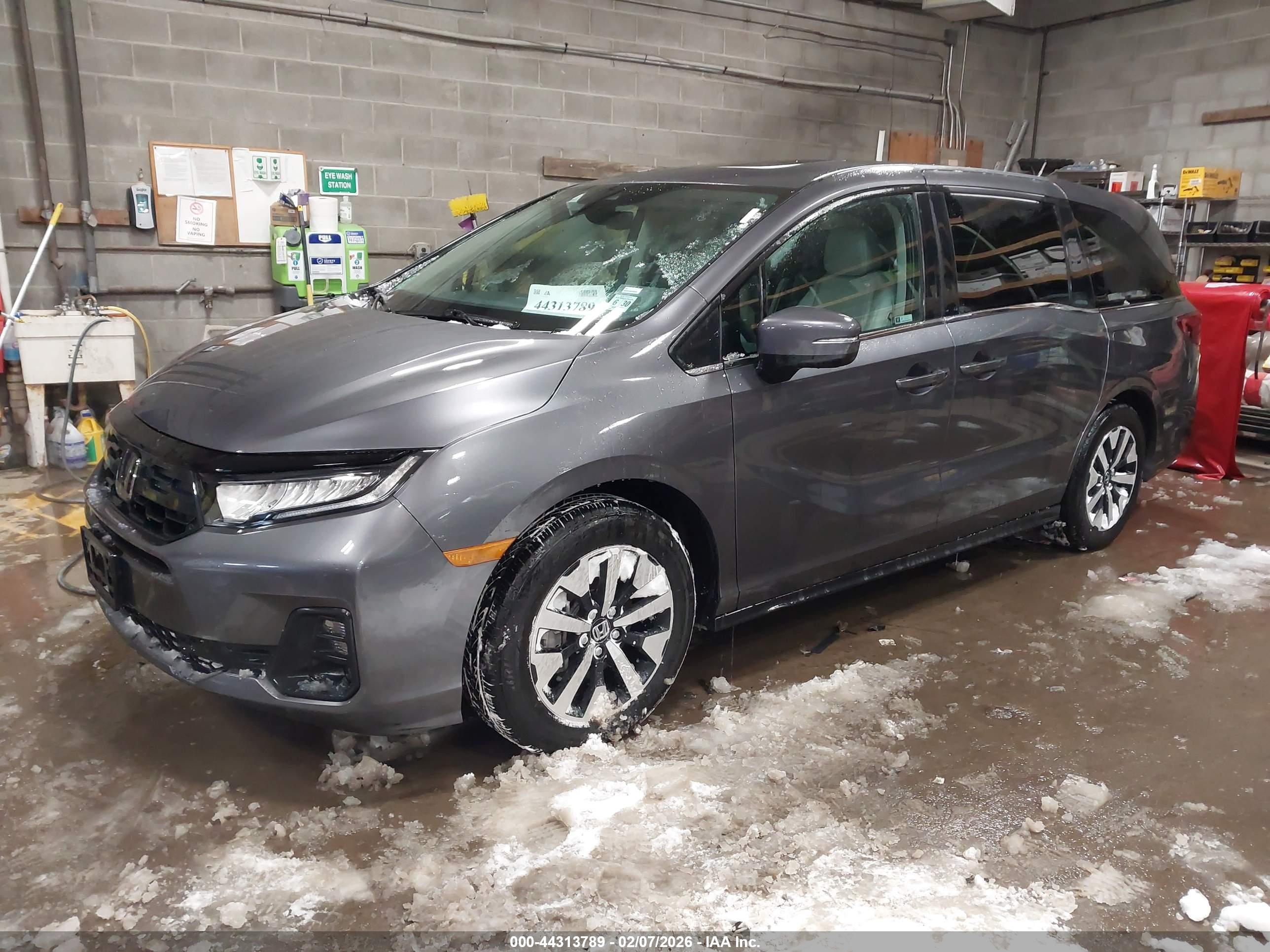 HONDA ODYSSEY image 2