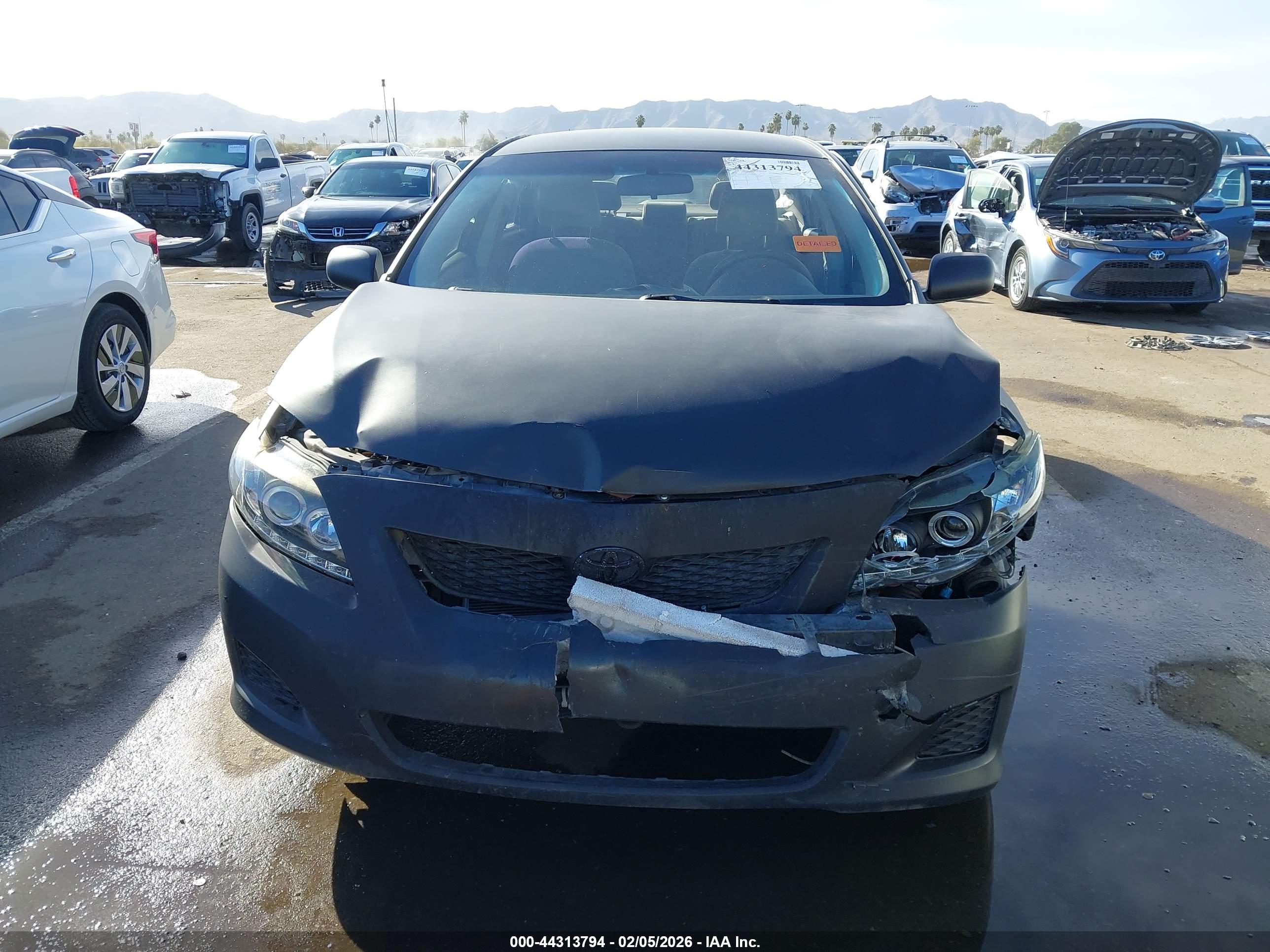 TOYOTA COROLLA image 6