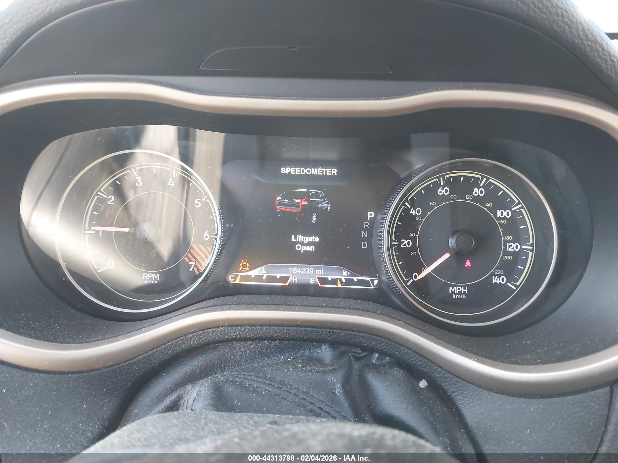 JEEP CHEROKEE image 7