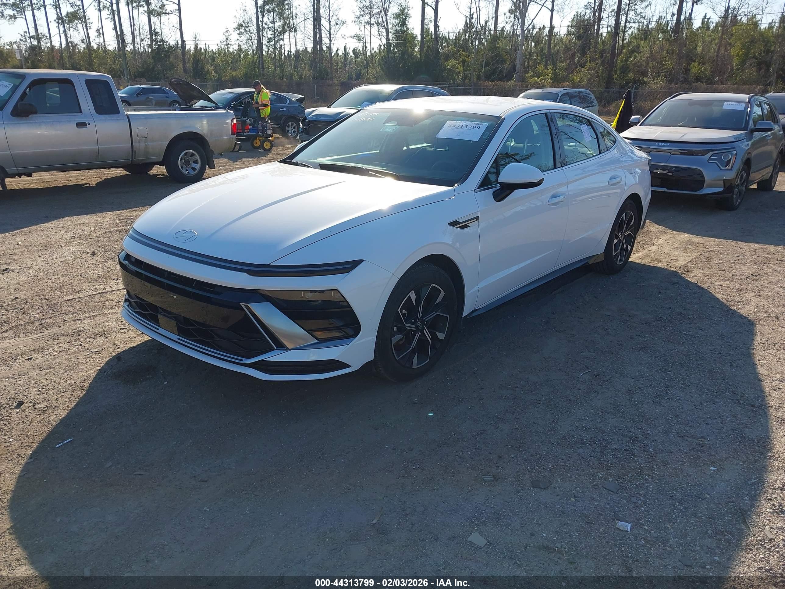 HYUNDAI SONATA image 2