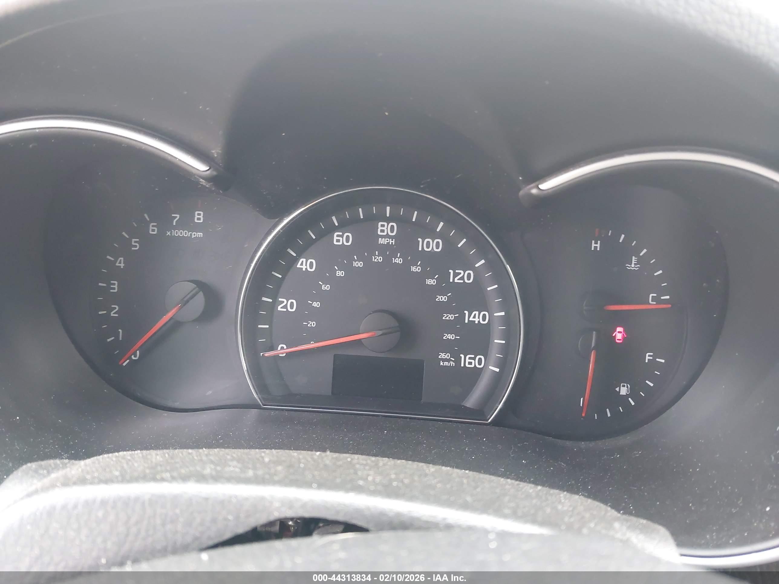 KIA SORENTO image 7
