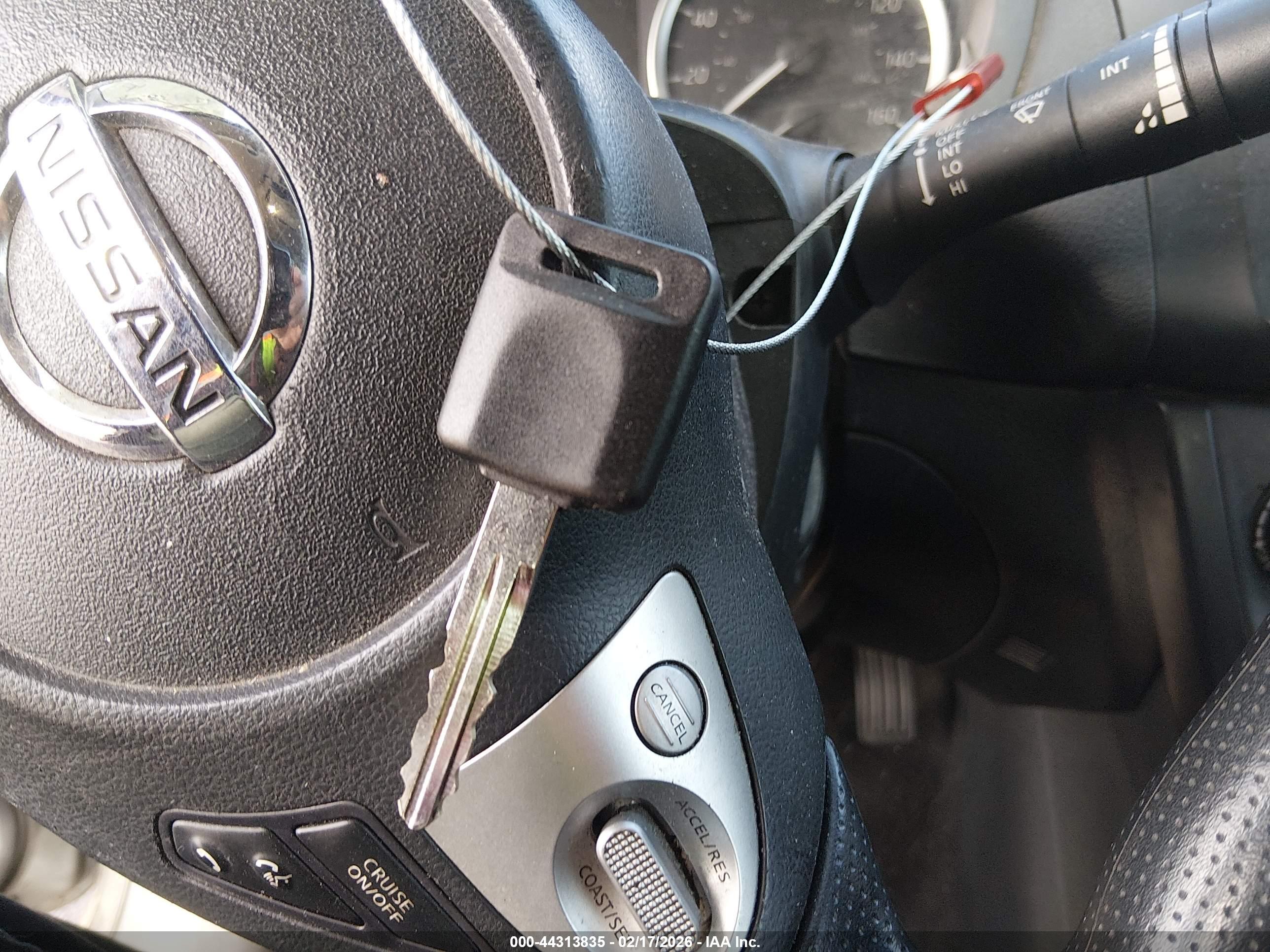 NISSAN SENTRA image 11