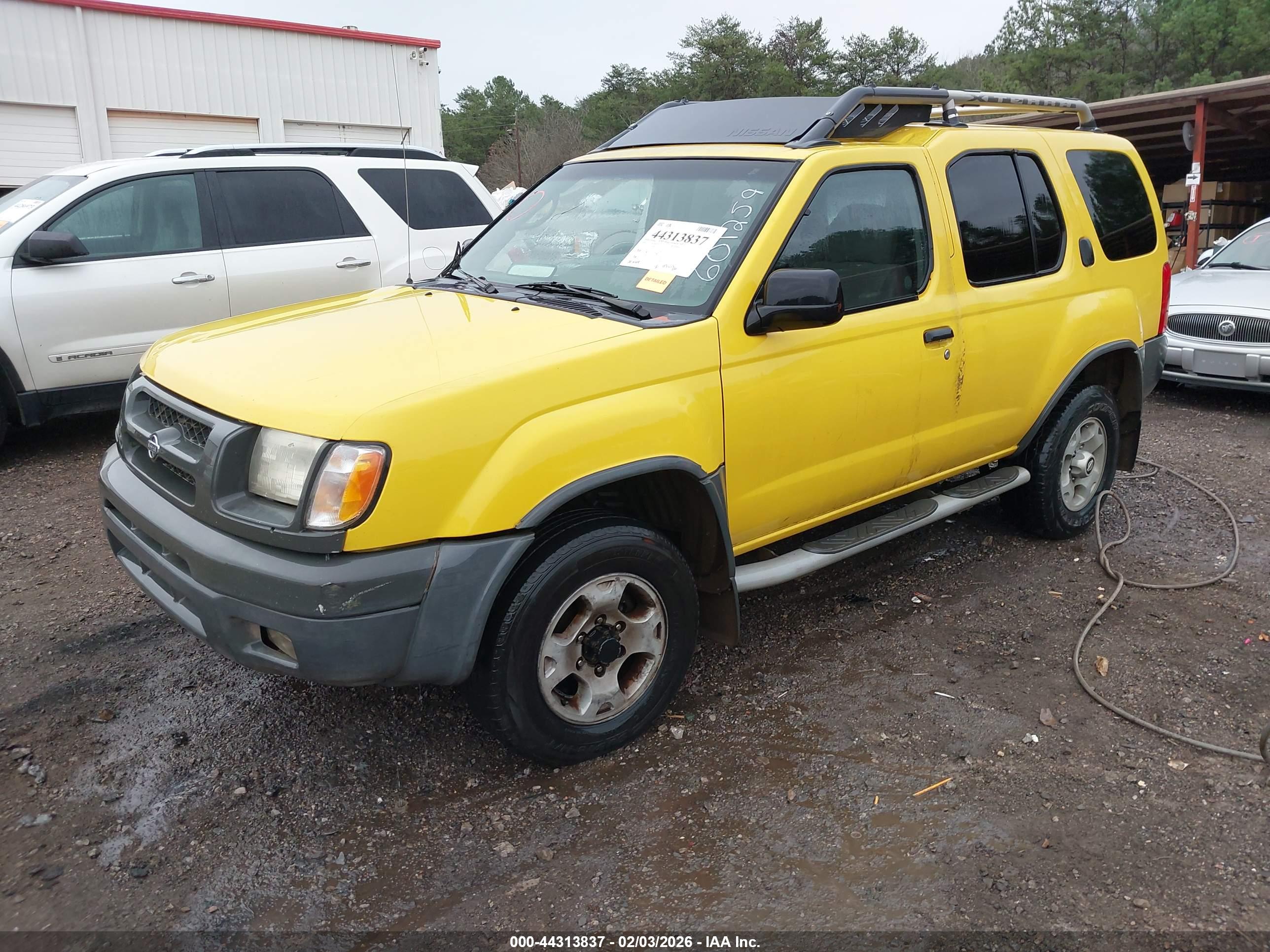 NISSAN XTERRA image 2