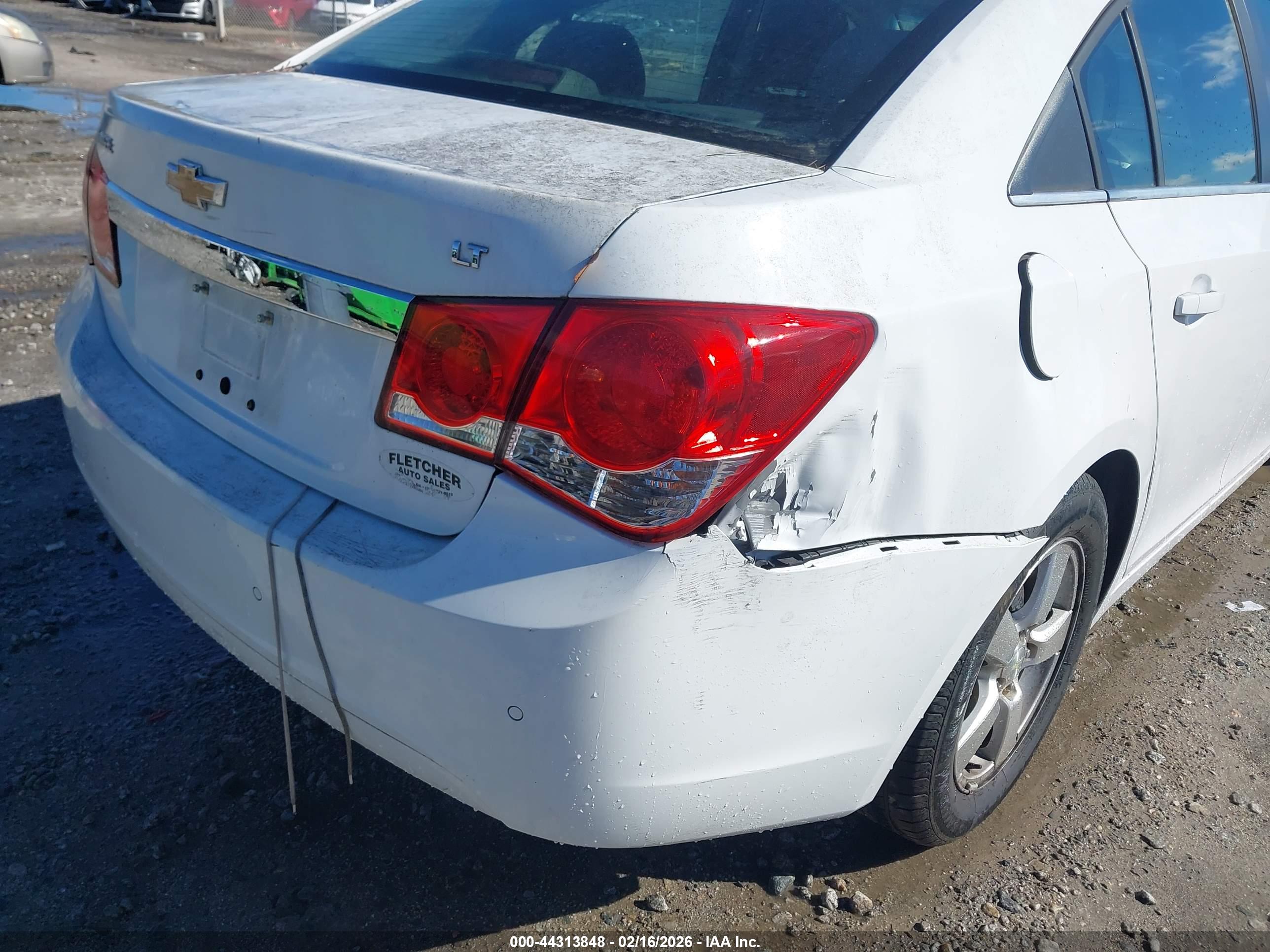 CHEVROLET CRUZE image 6