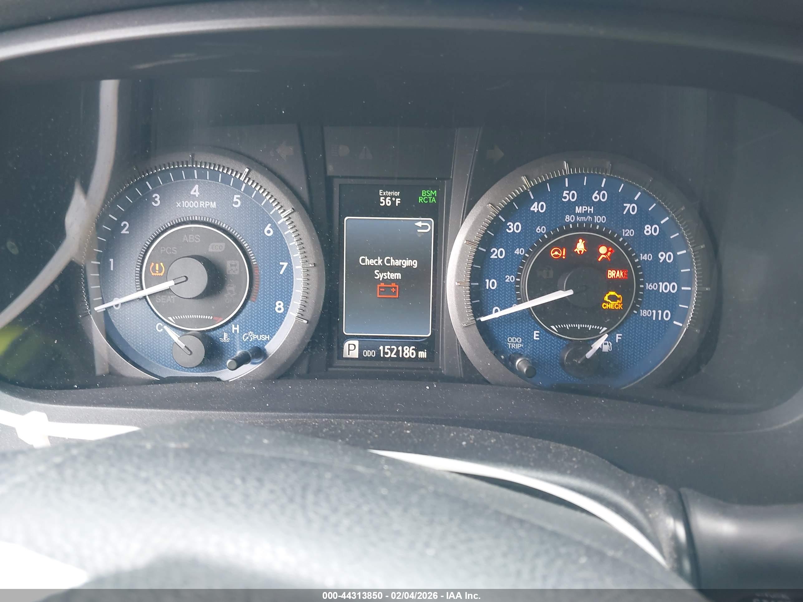 TOYOTA SIENNA image 7