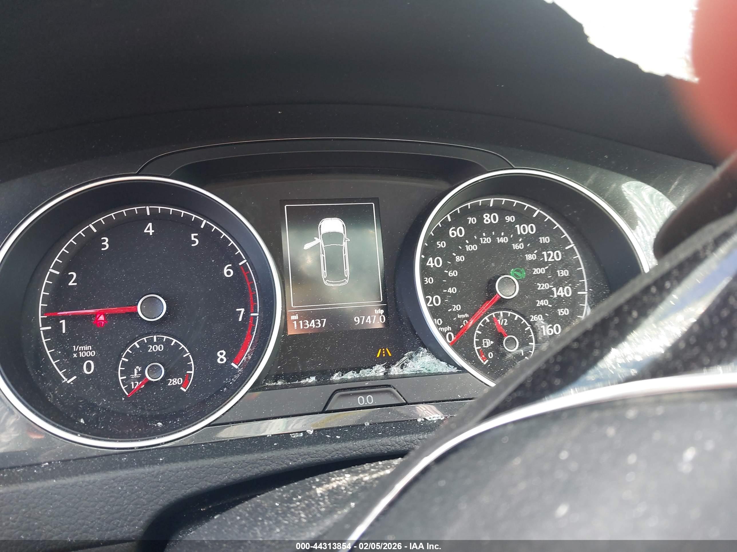VOLKSWAGEN GOLF image 7