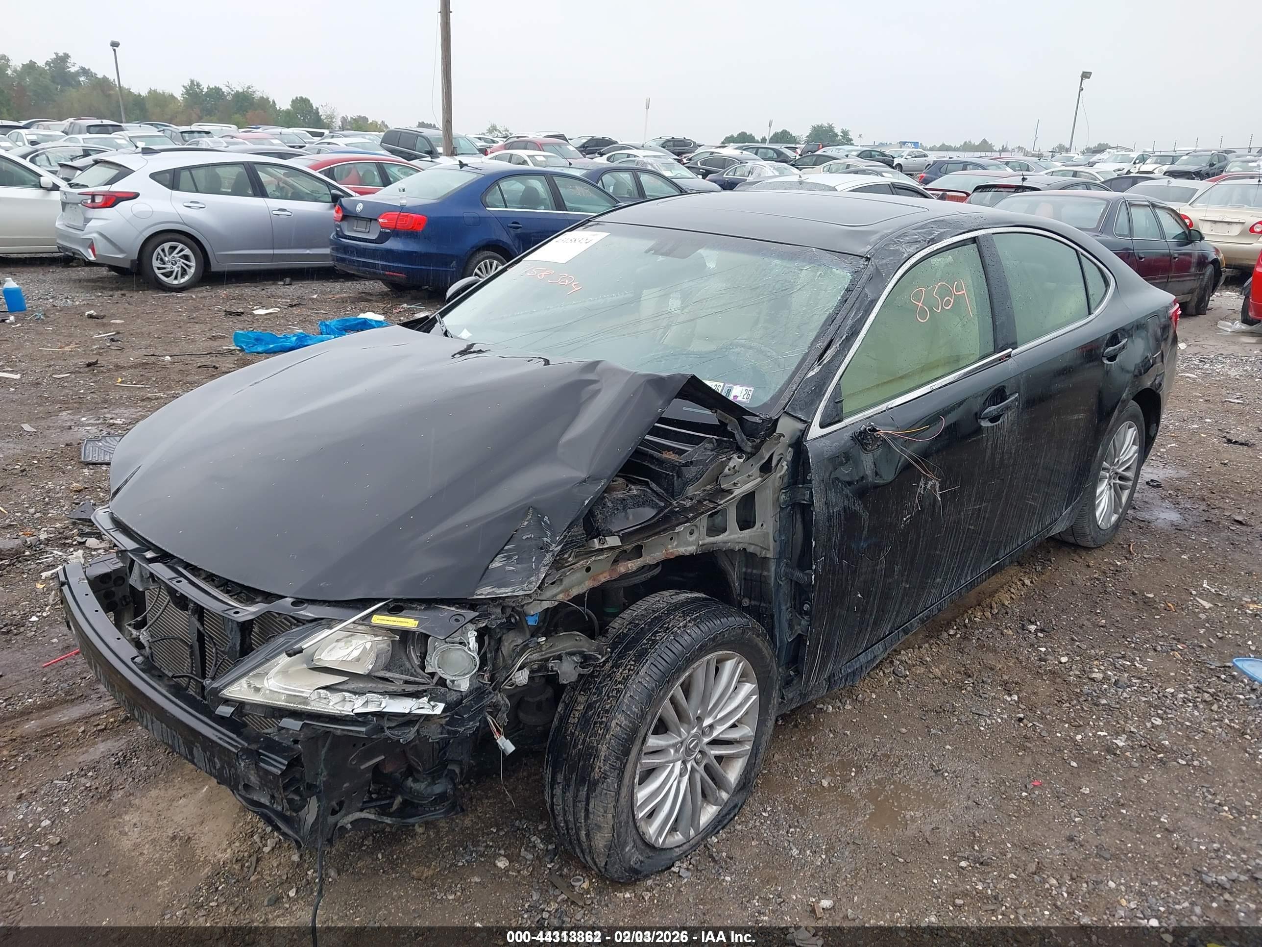 LEXUS ES image 6