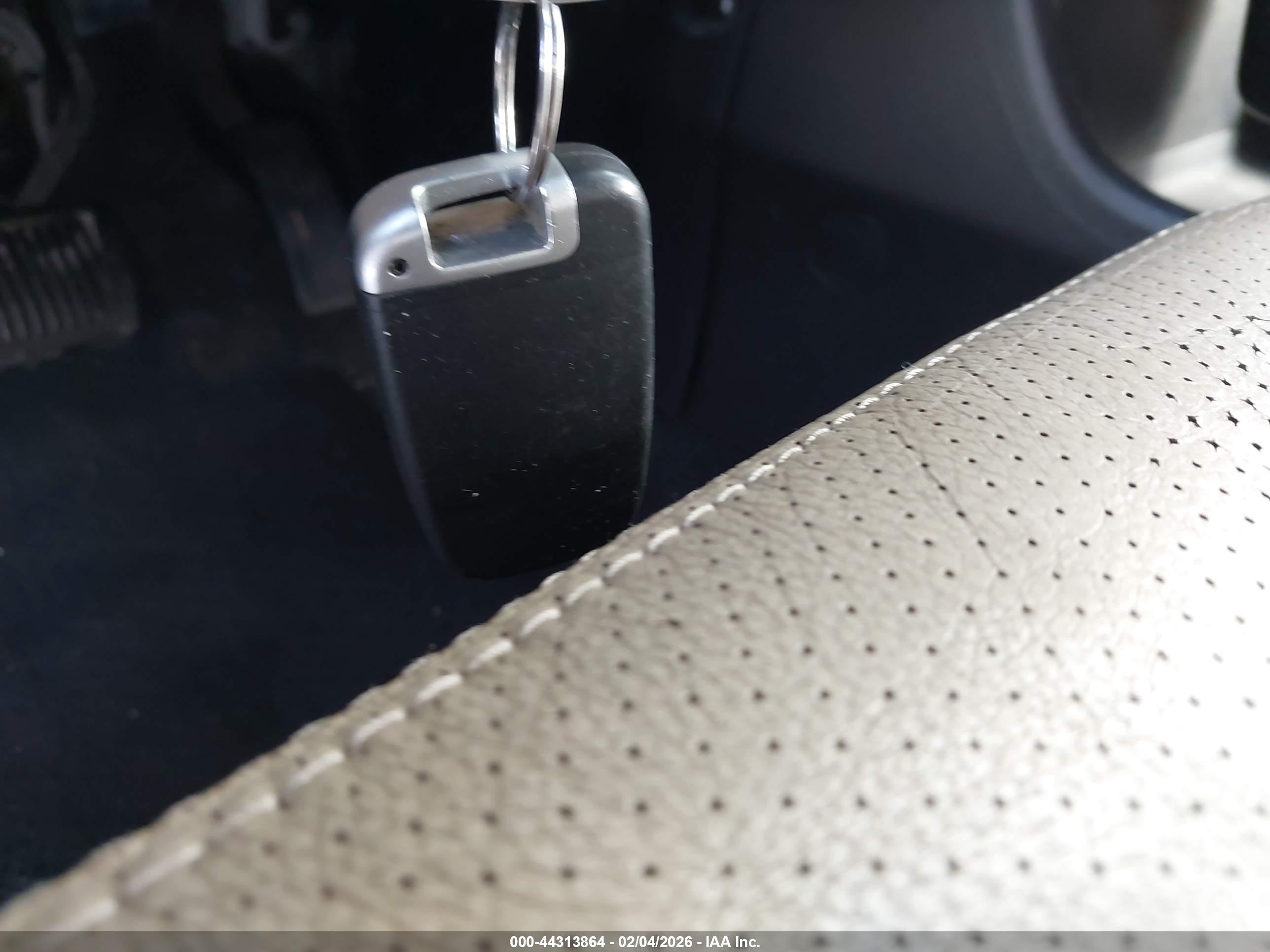 KIA SORENTO image 11