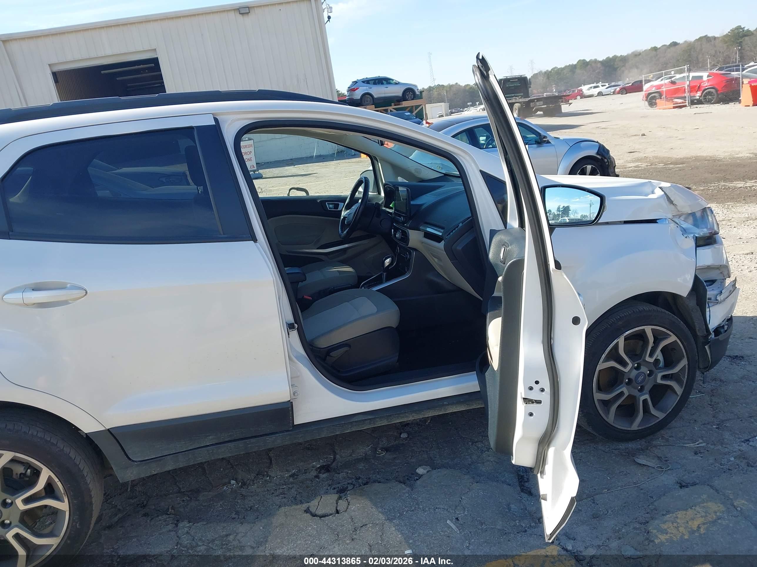 FORD ECOSPORT image 5