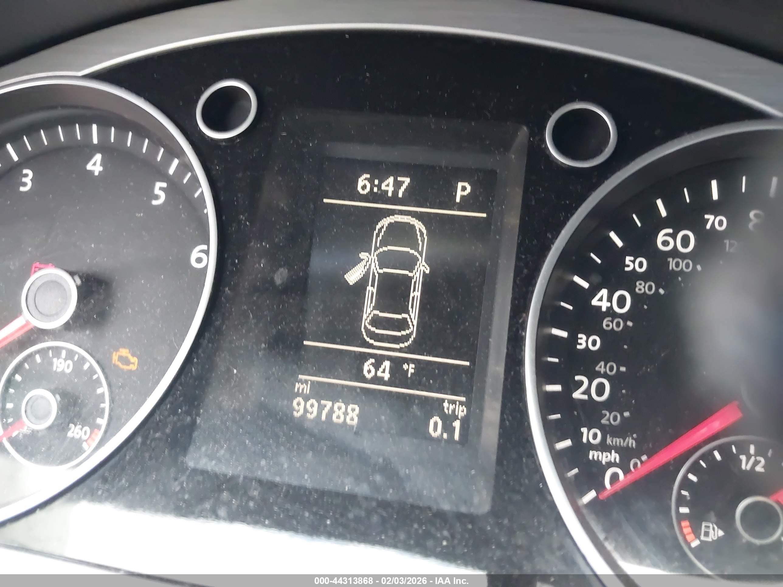 VOLKSWAGEN CC image 7