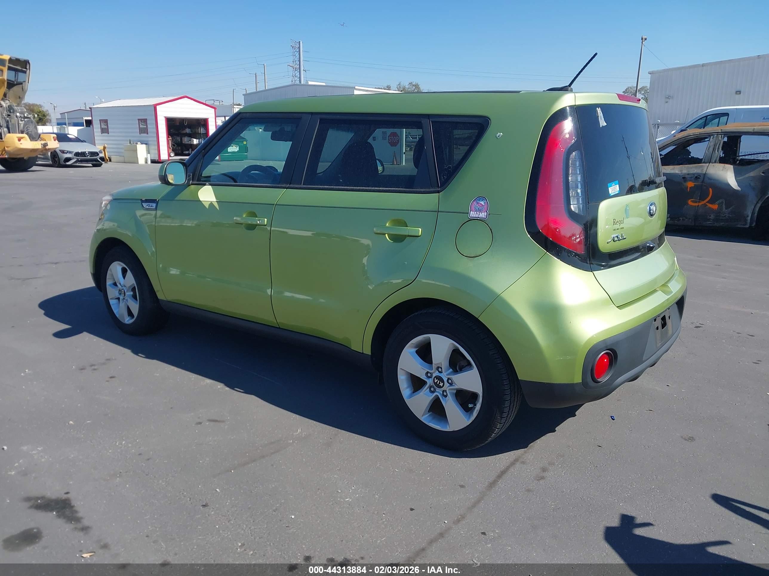 KIA SOUL image 3
