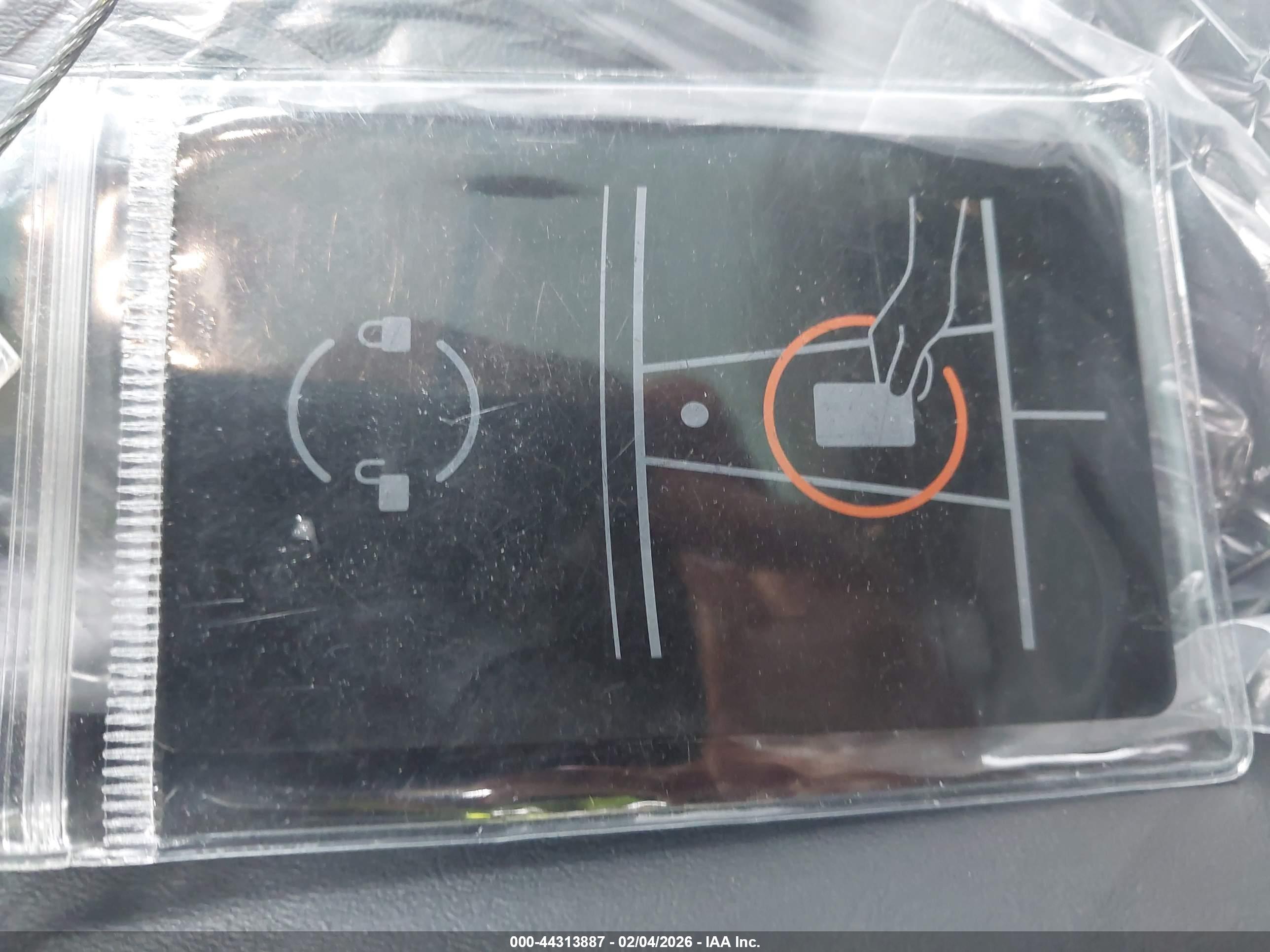 TESLA MODEL image 11