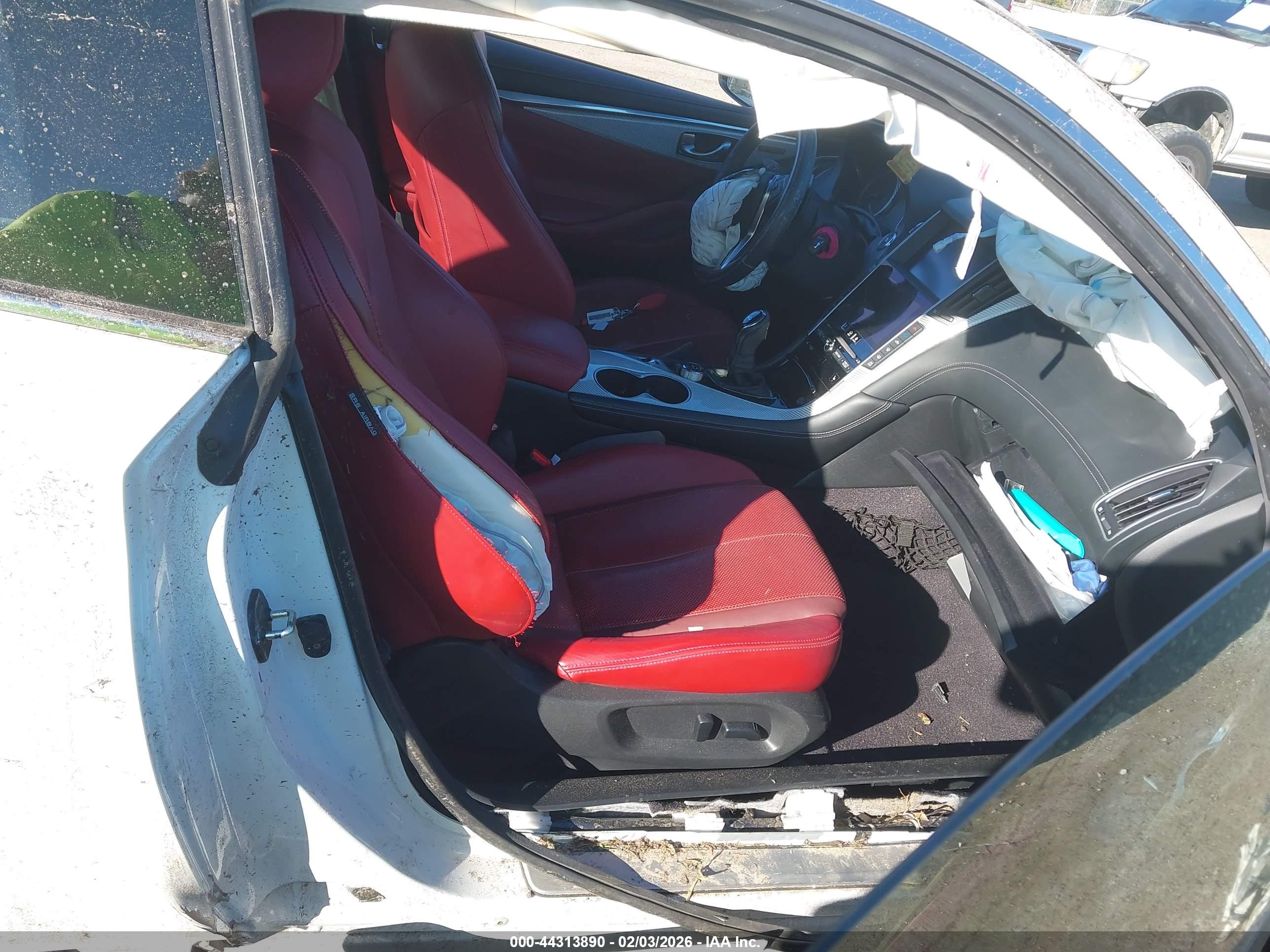 INFINITI Q60 image 5