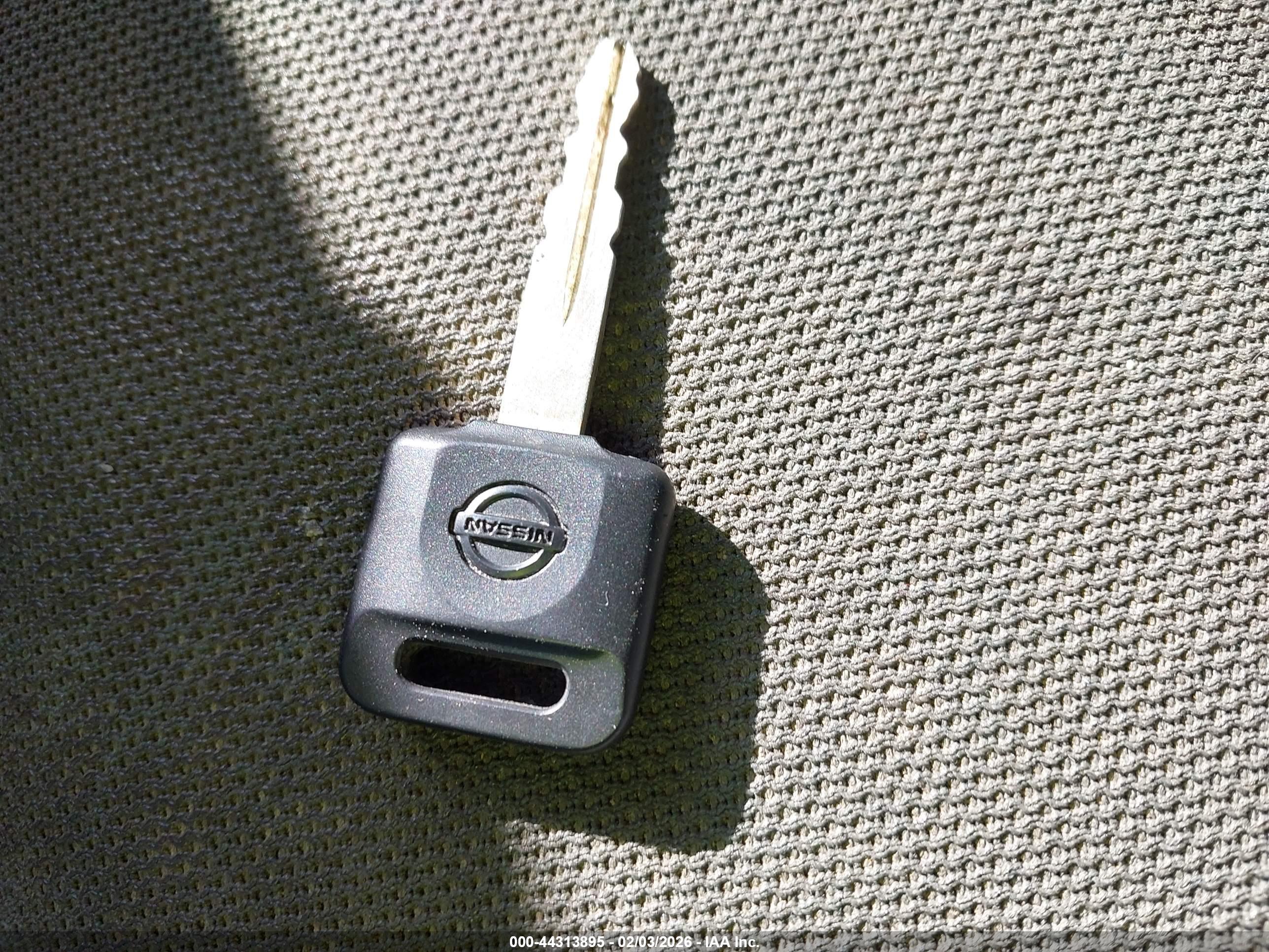 NISSAN FRONTIER image 11