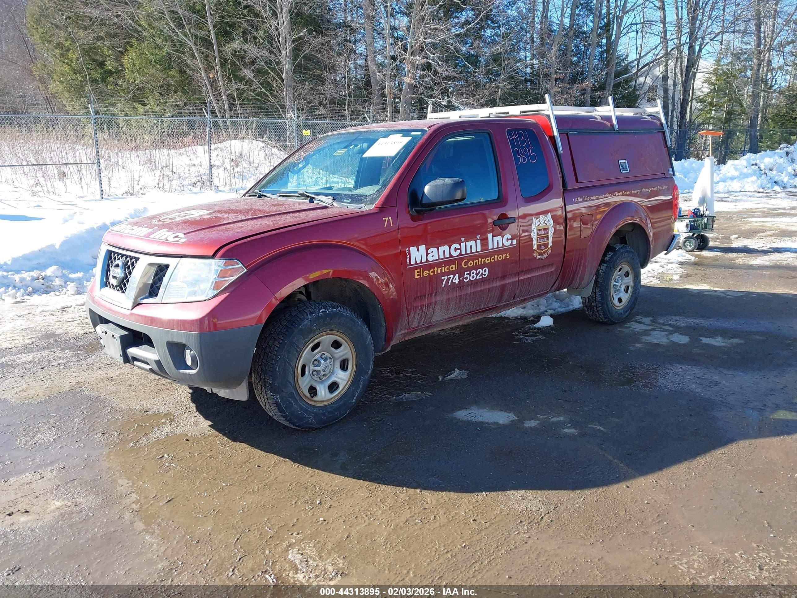 NISSAN FRONTIER image 2