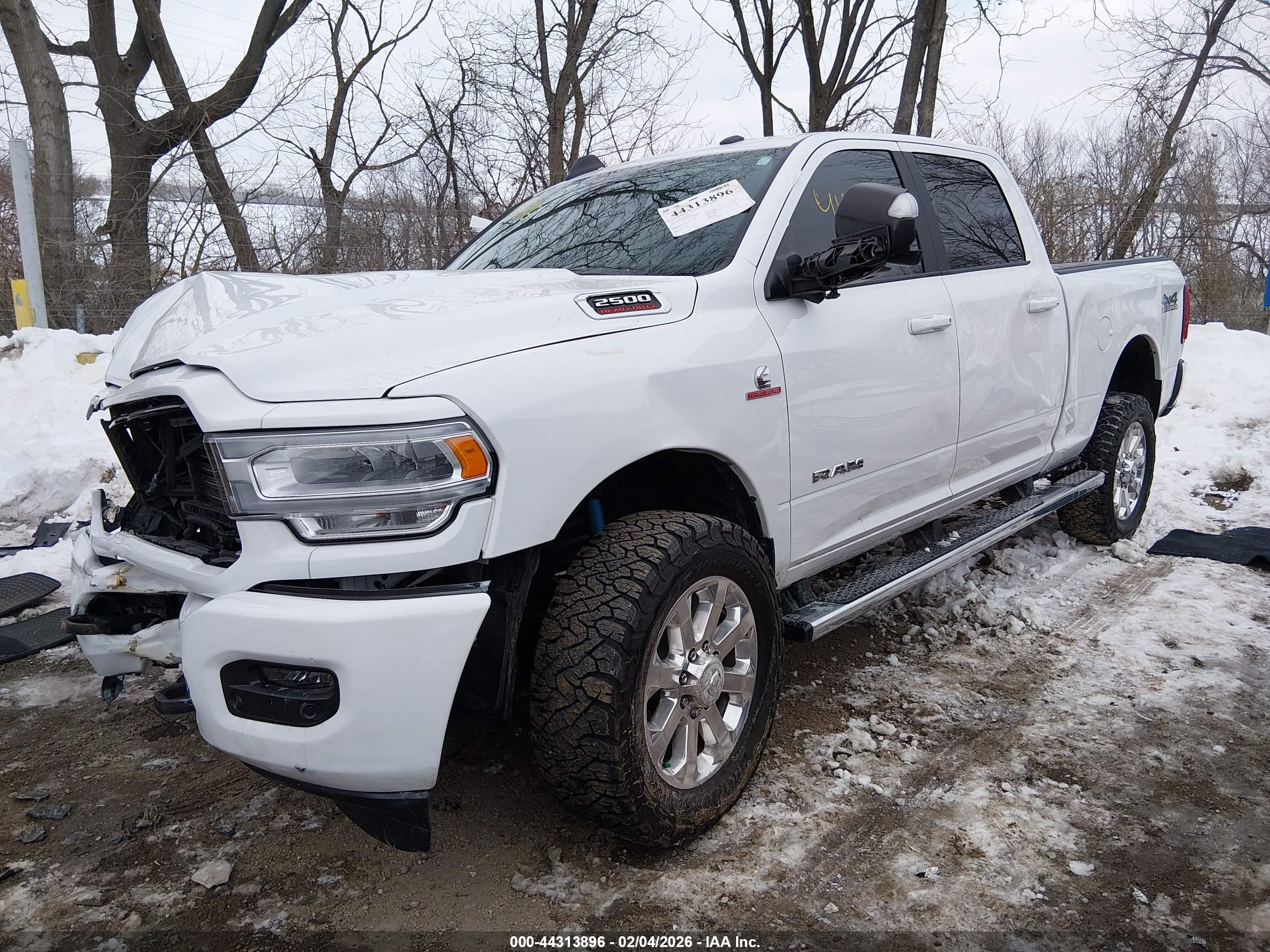 RAM 2500 image 2