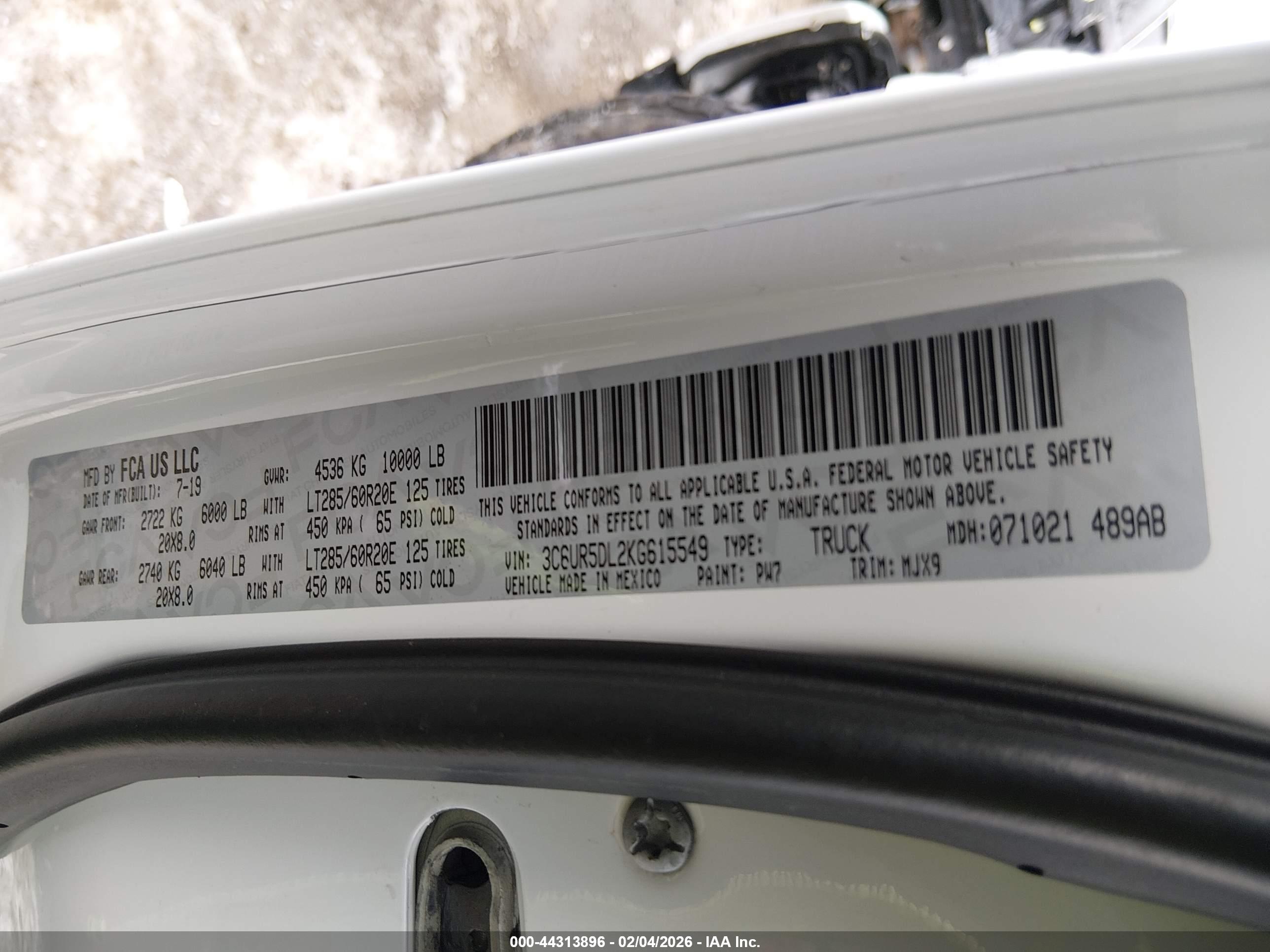 RAM 2500 image 9
