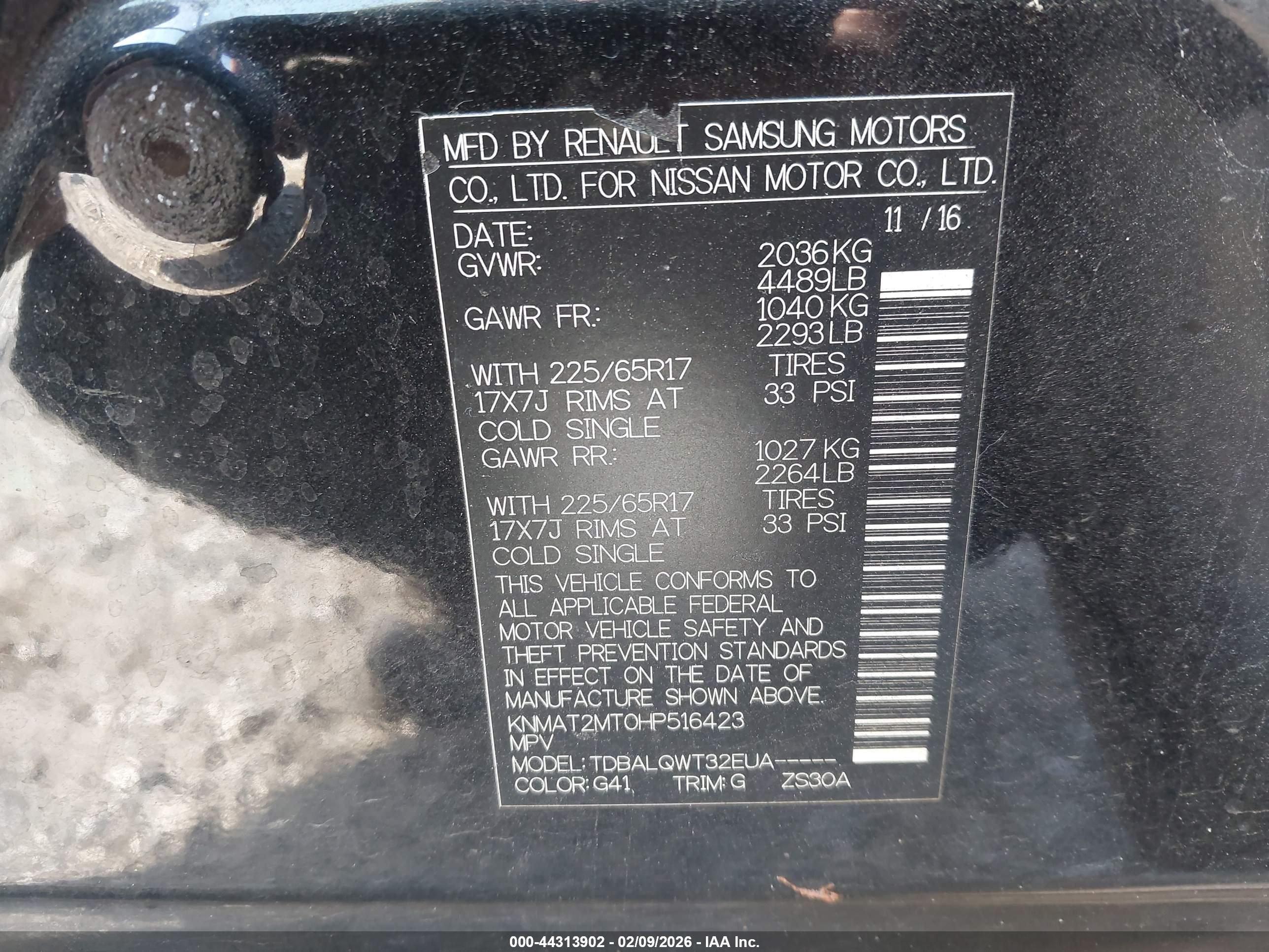 NISSAN ROGUE image 9