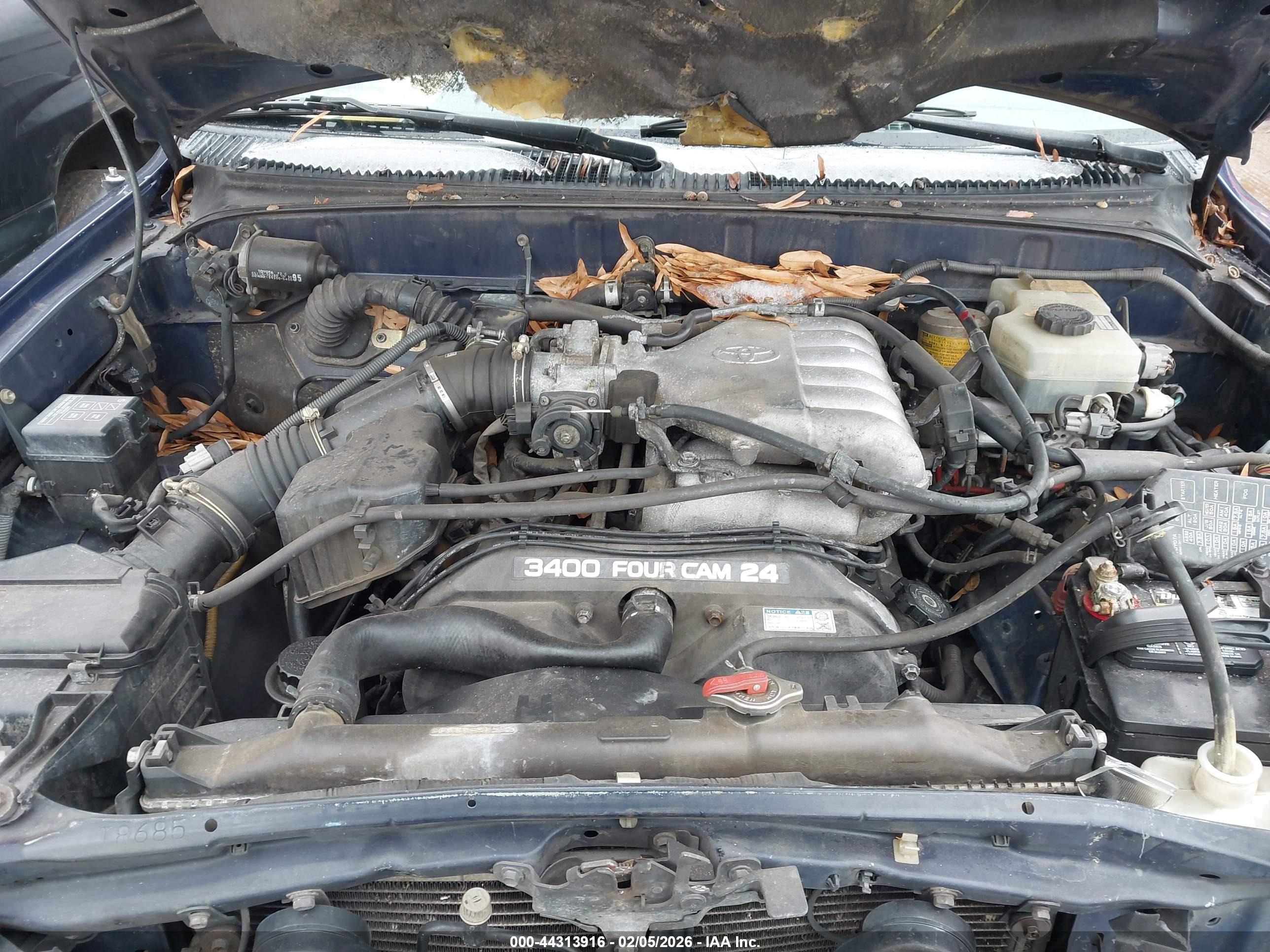 TOYOTA 4RUNNER image 10