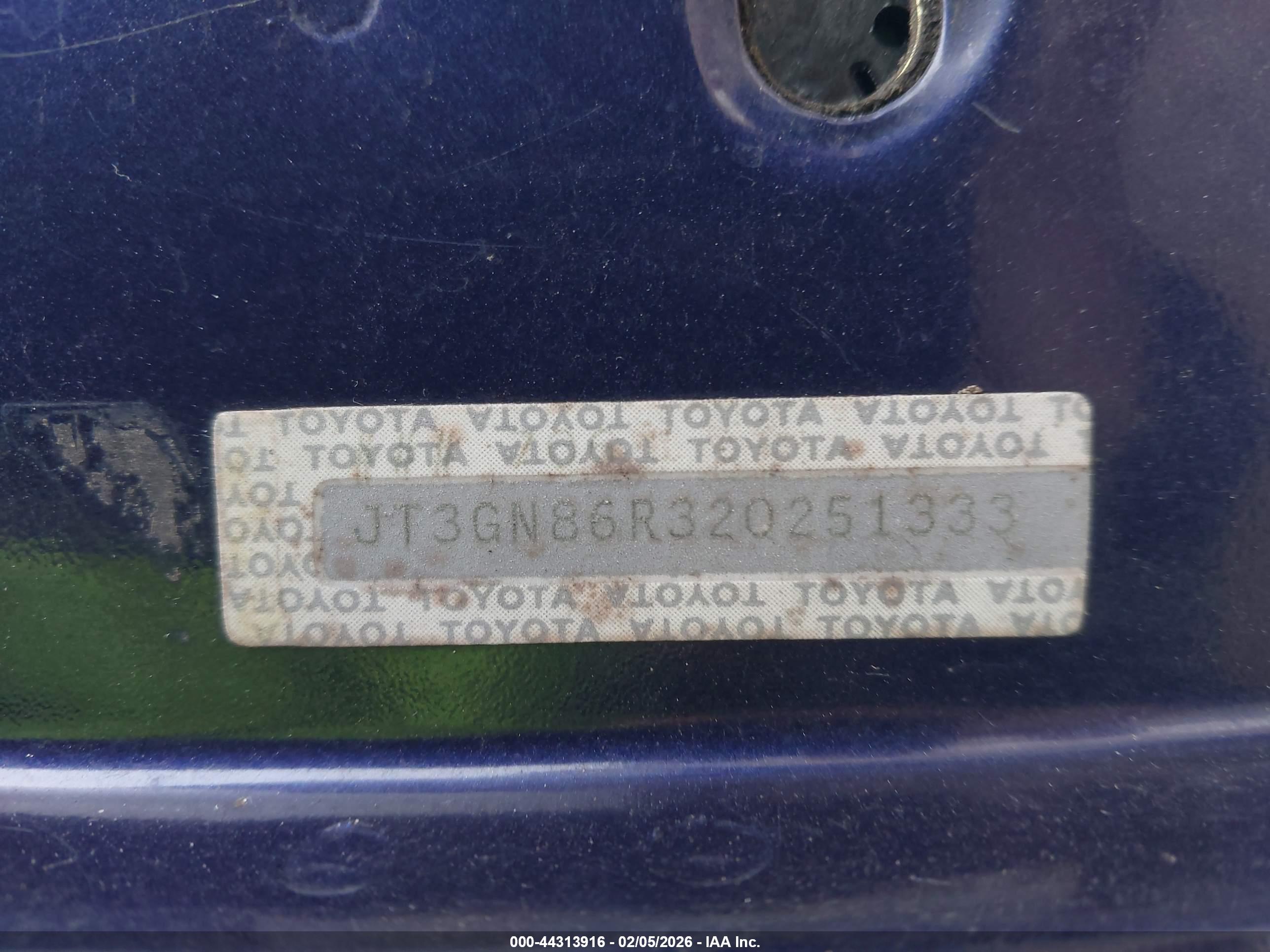 TOYOTA 4RUNNER image 9
