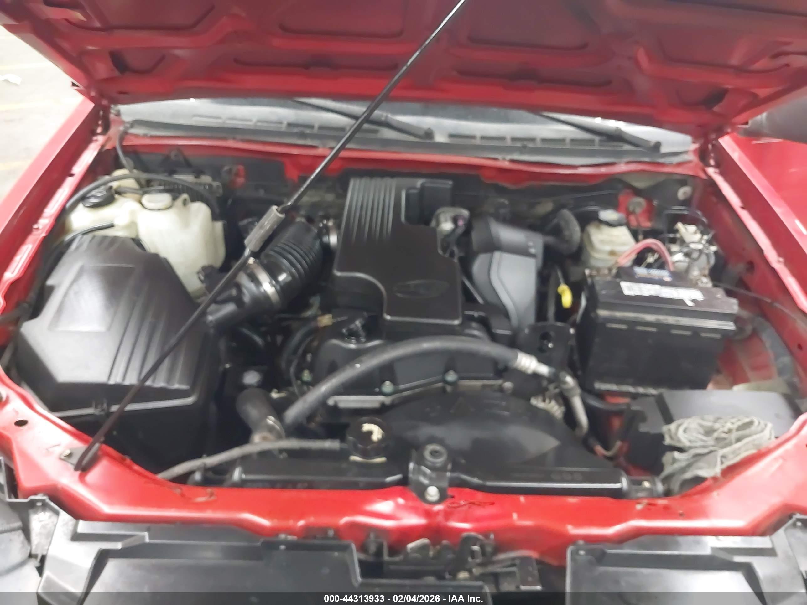 CHEVROLET COLORADO image 10