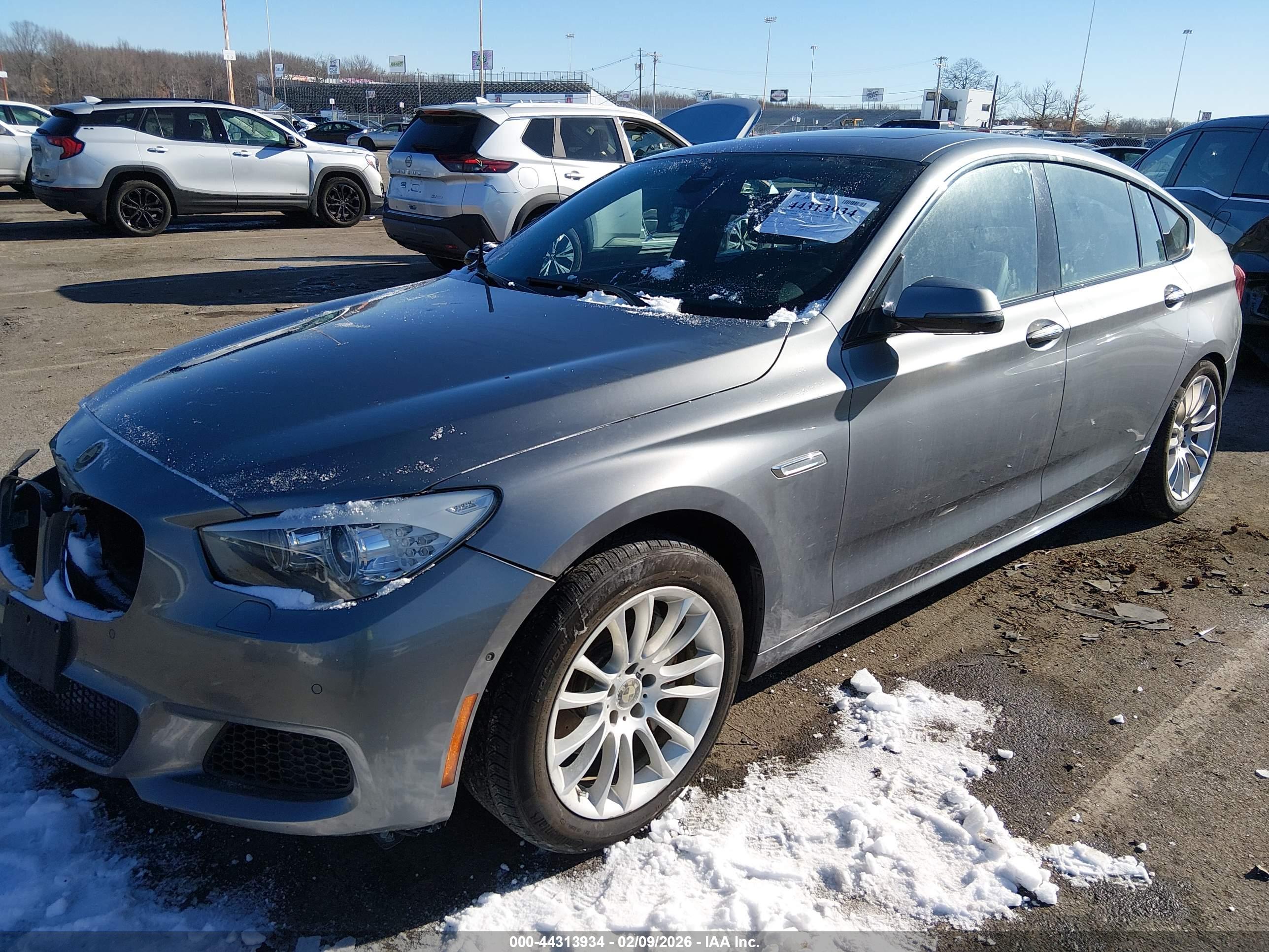 BMW 535I image 2