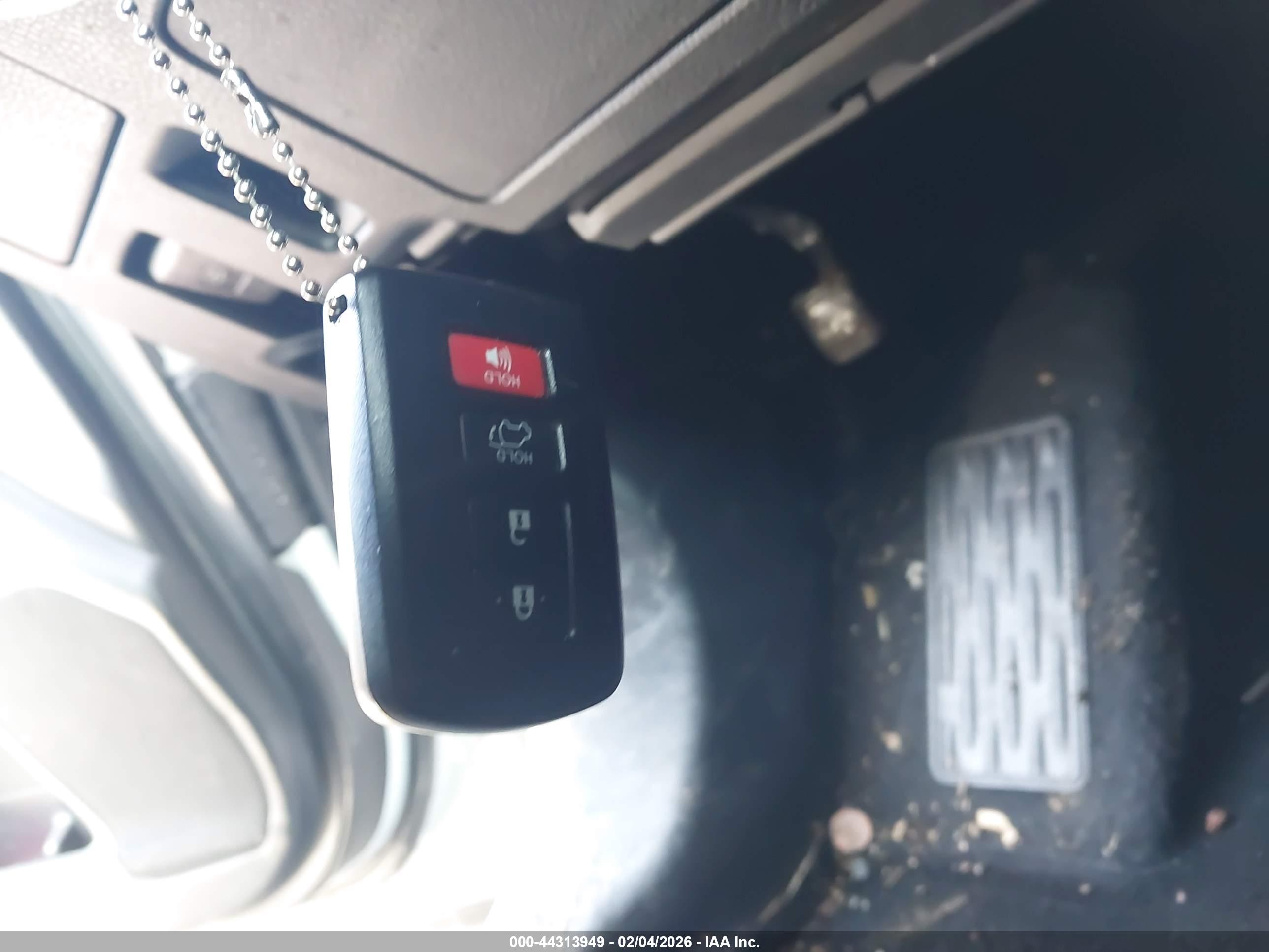 TOYOTA HIGHLANDER image 11