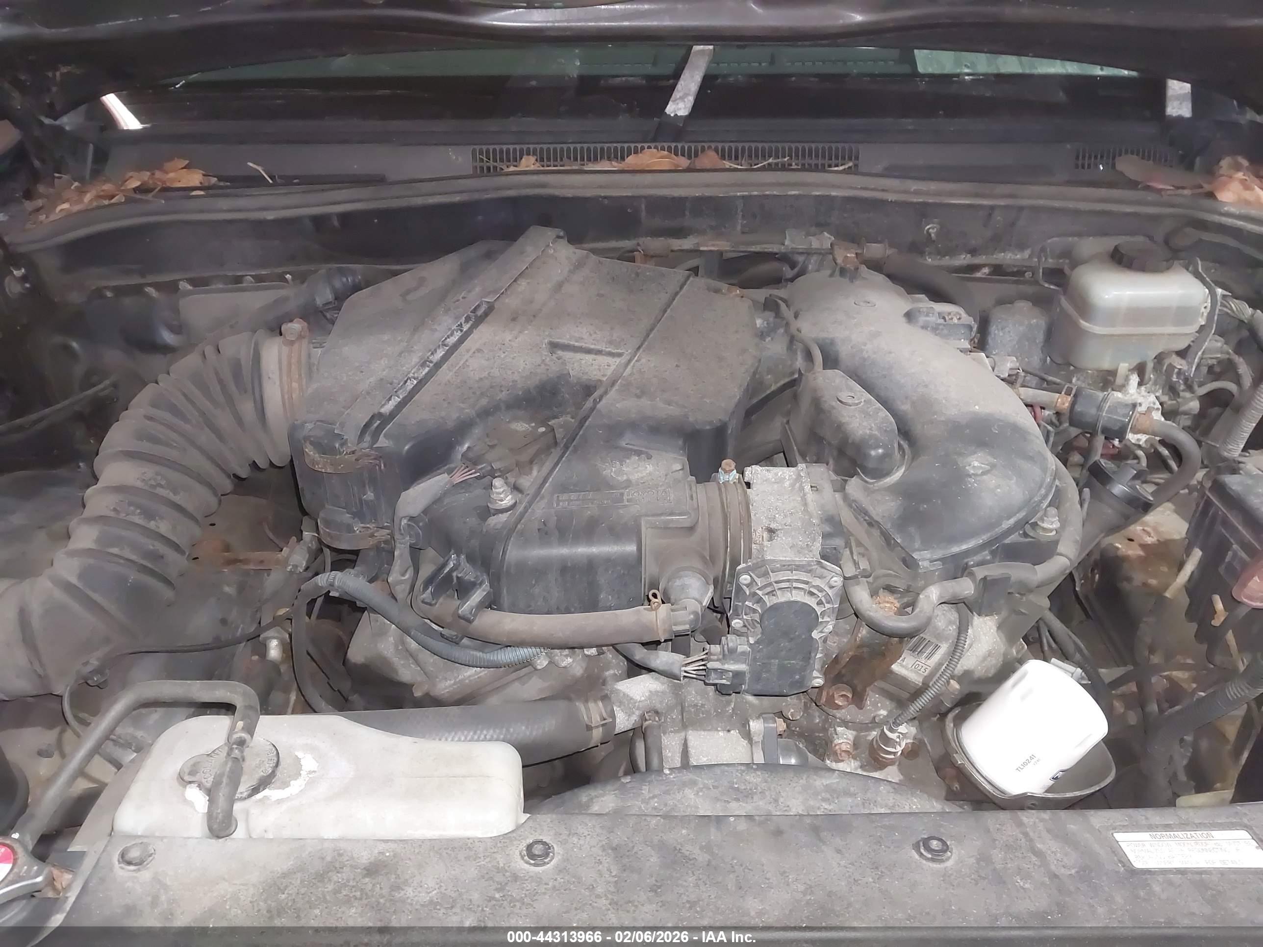 TOYOTA 4RUNNER image 10