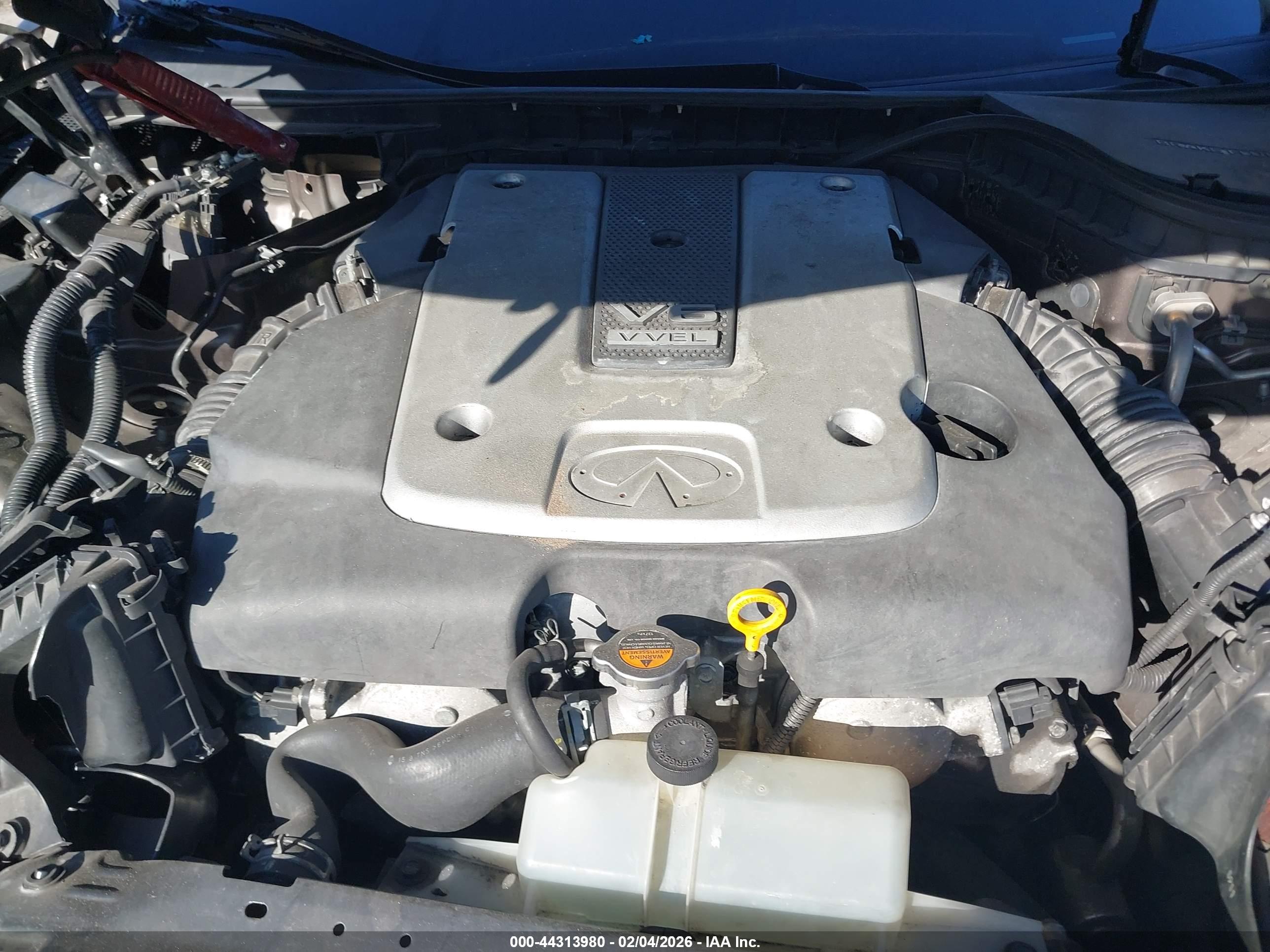 INFINITI Q50 image 10