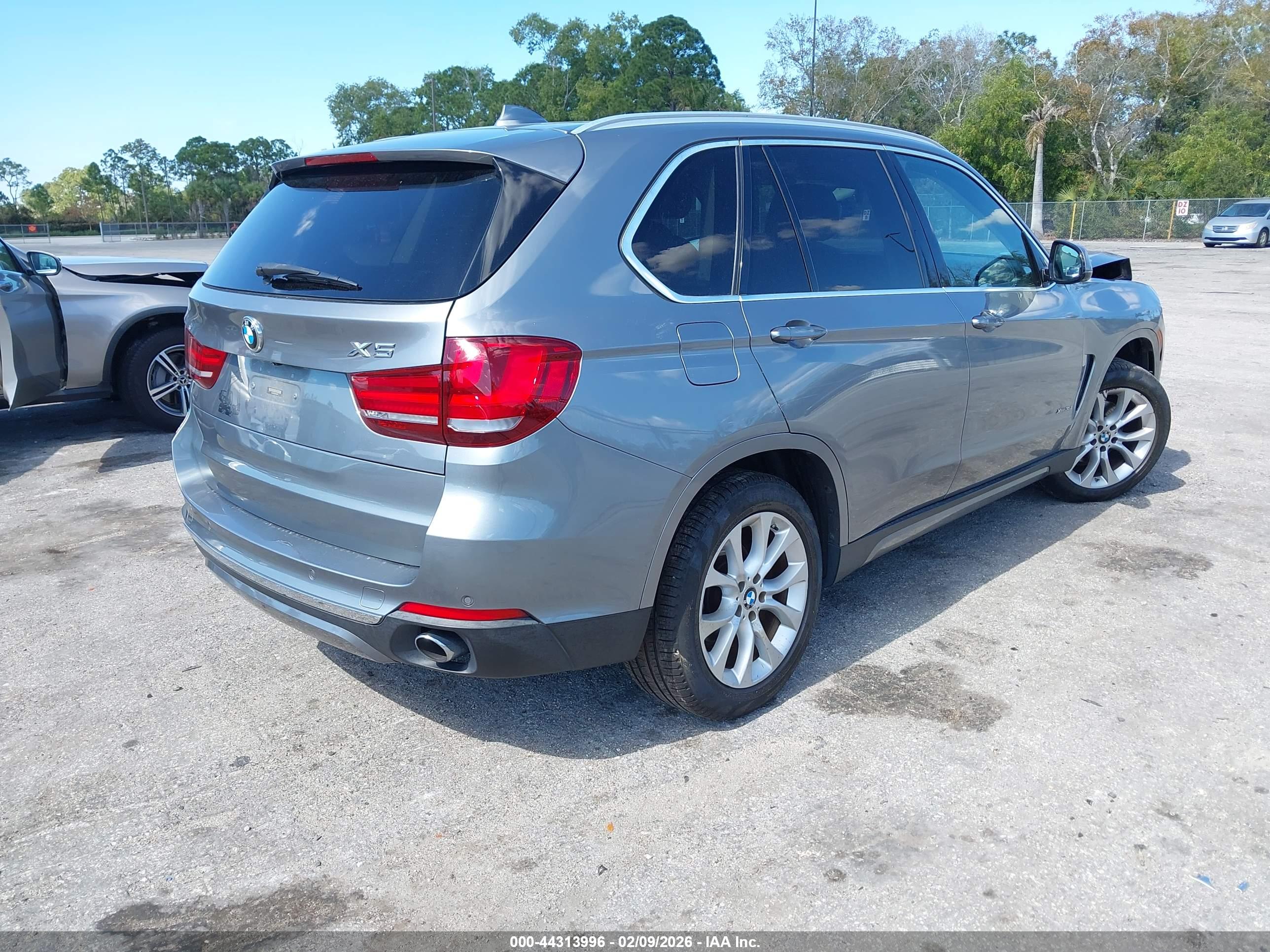BMW X5 image 4