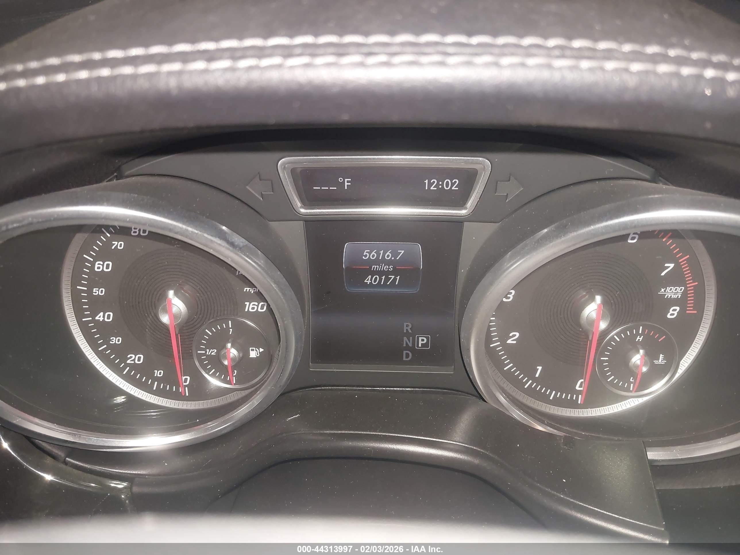 MERCEDES-BENZ GLS image 7