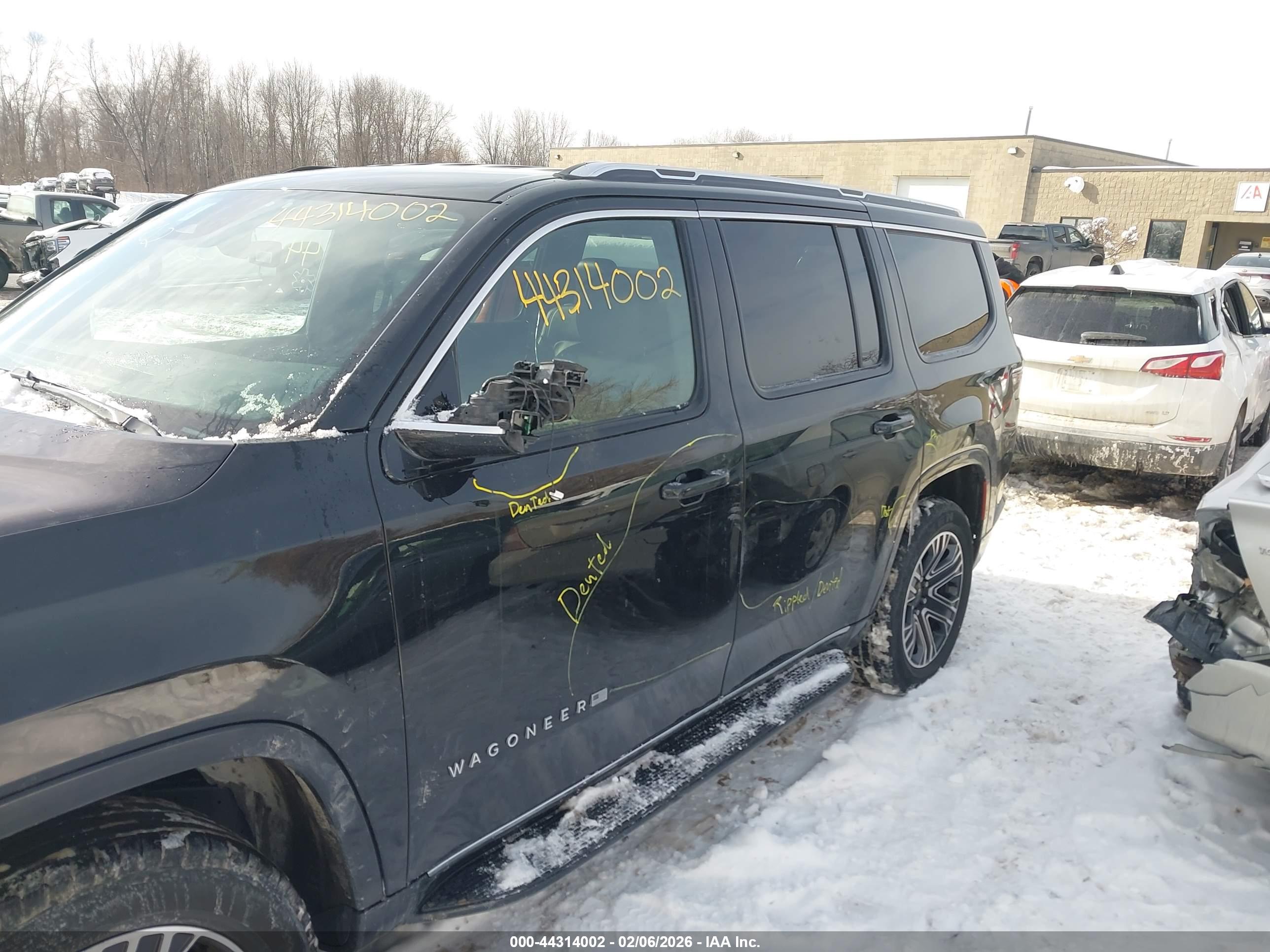 JEEP WAGONEER image 6