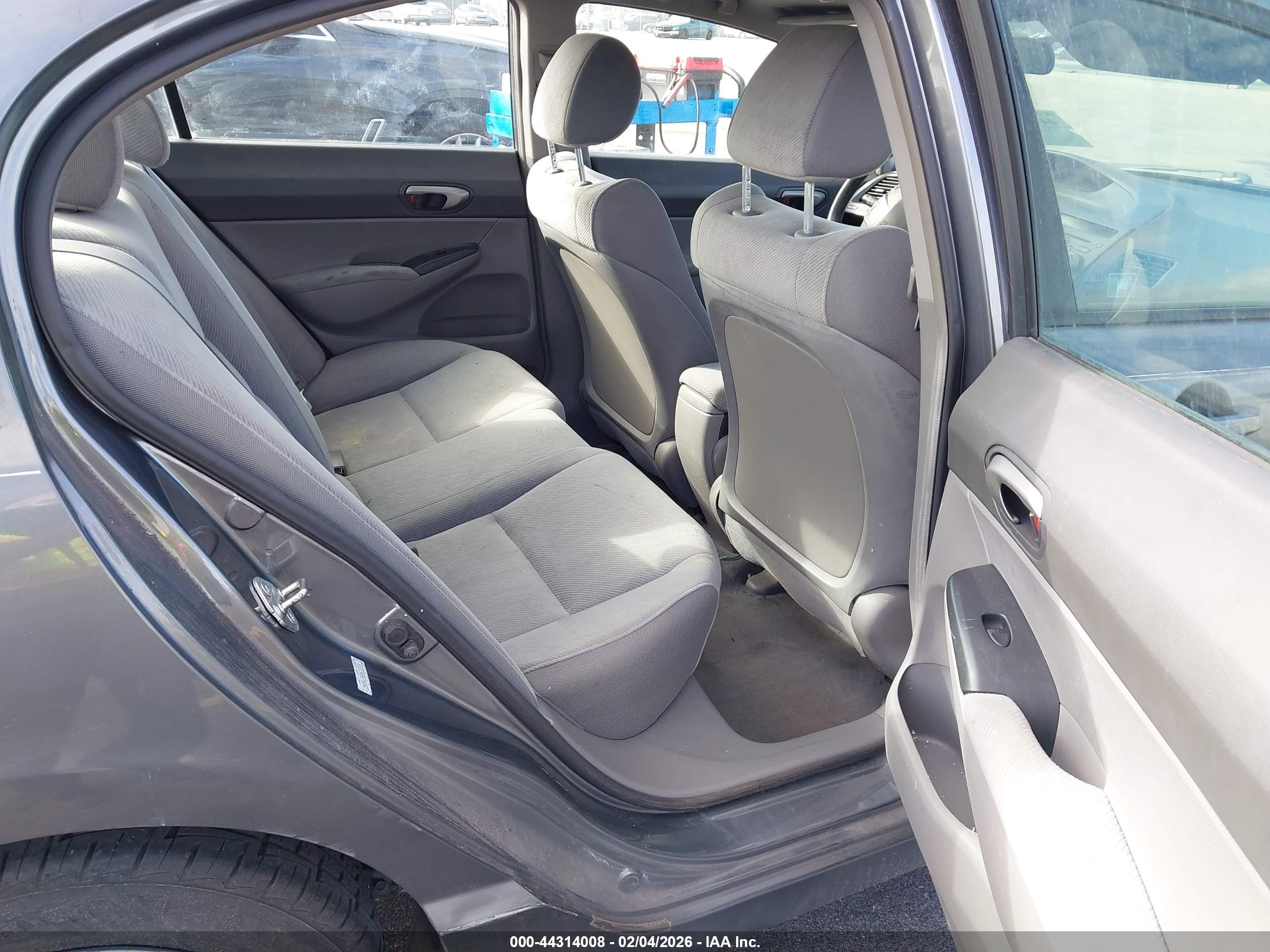 HONDA CIVIC image 8