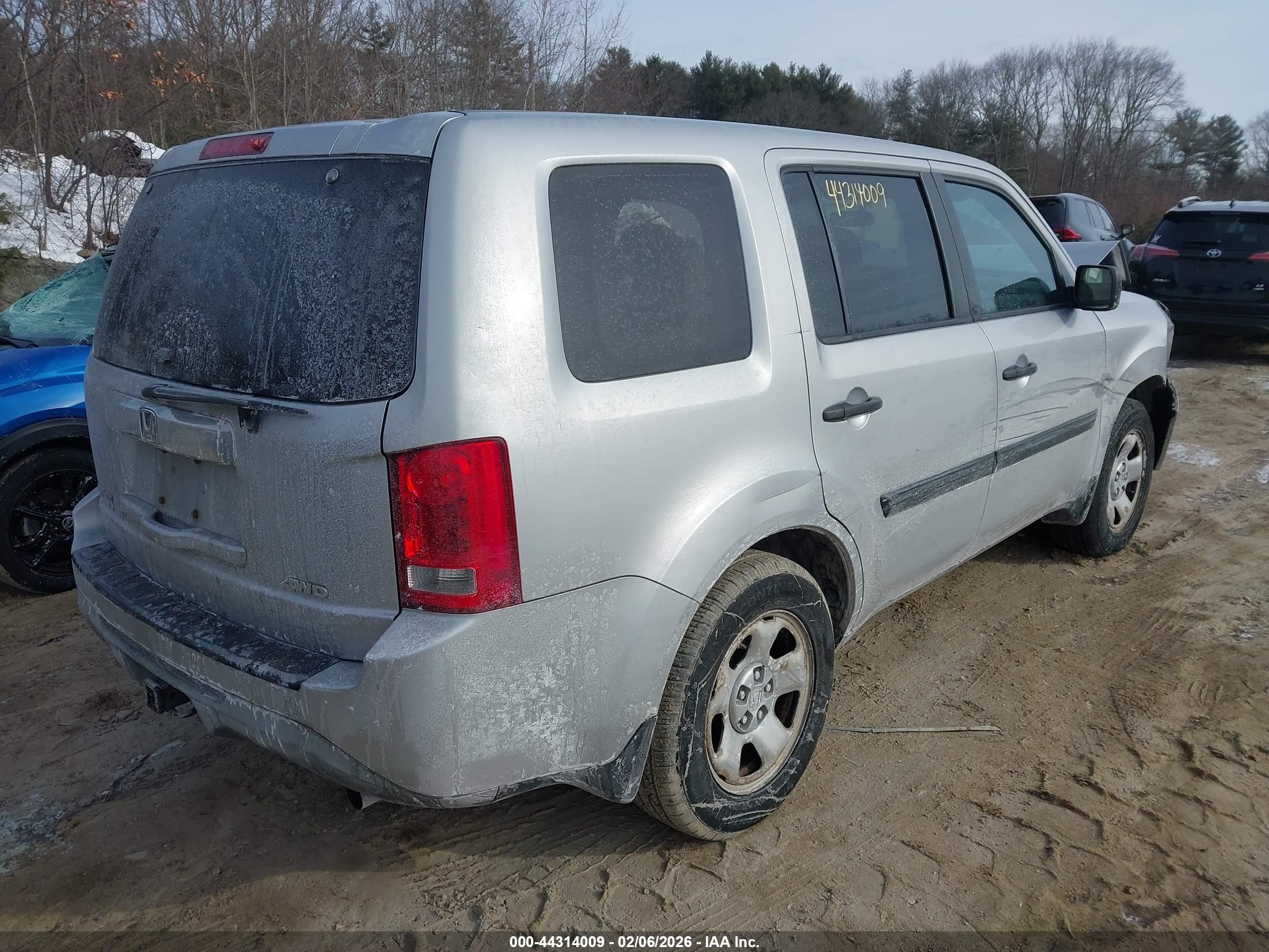 HONDA PILOT image 4