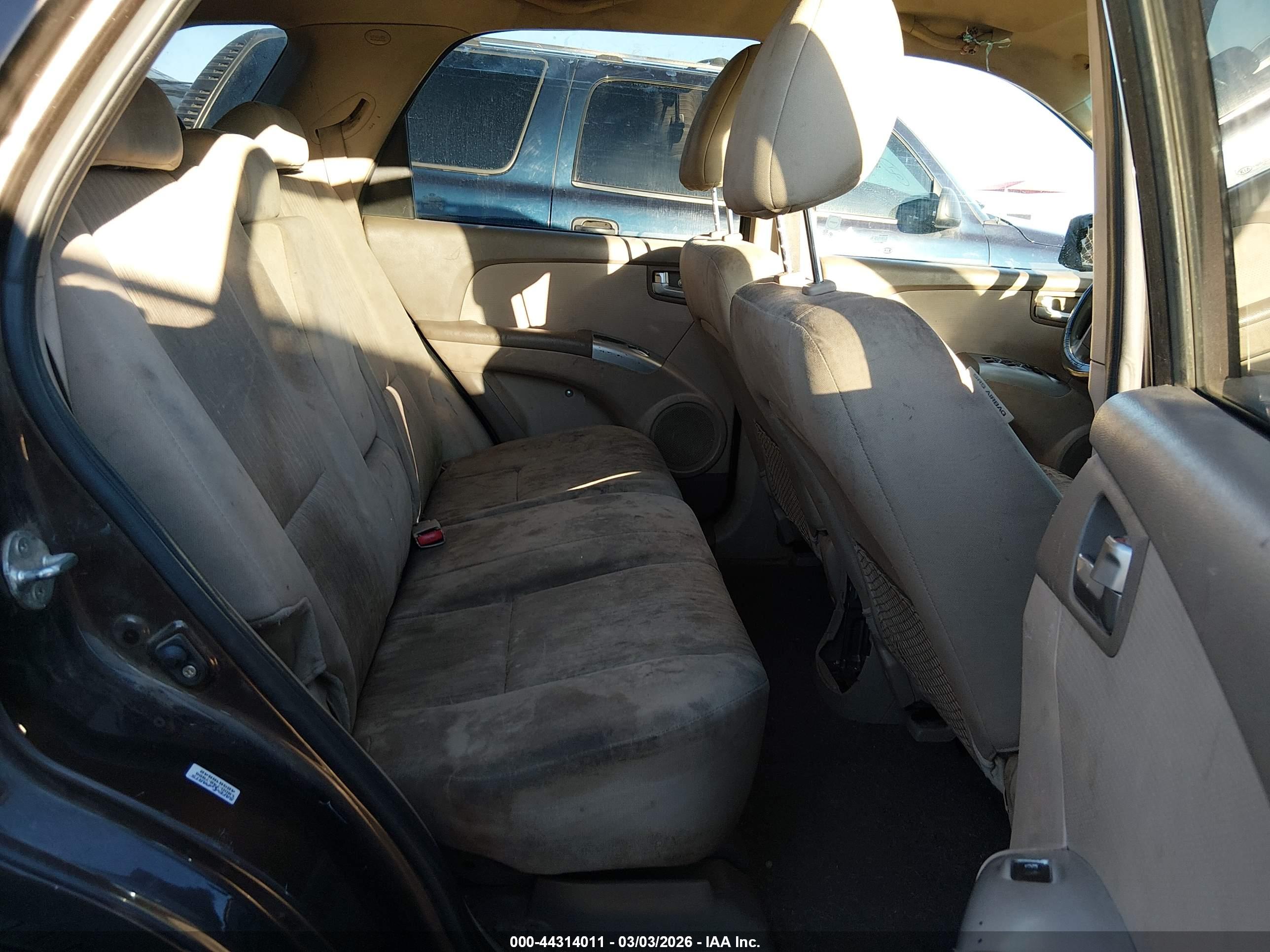 KIA SPORTAGE image 8