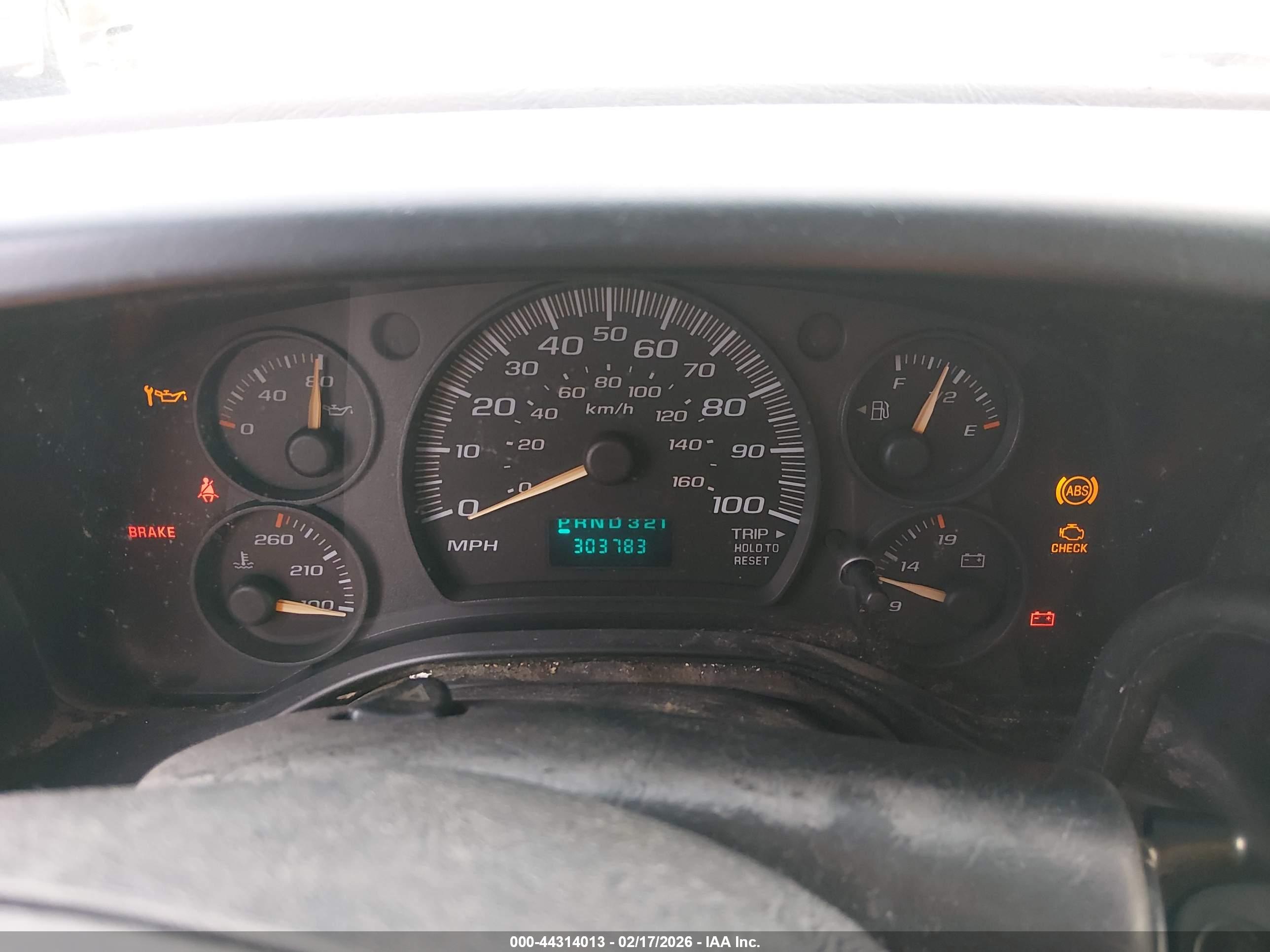 GMC SAVANA image 6