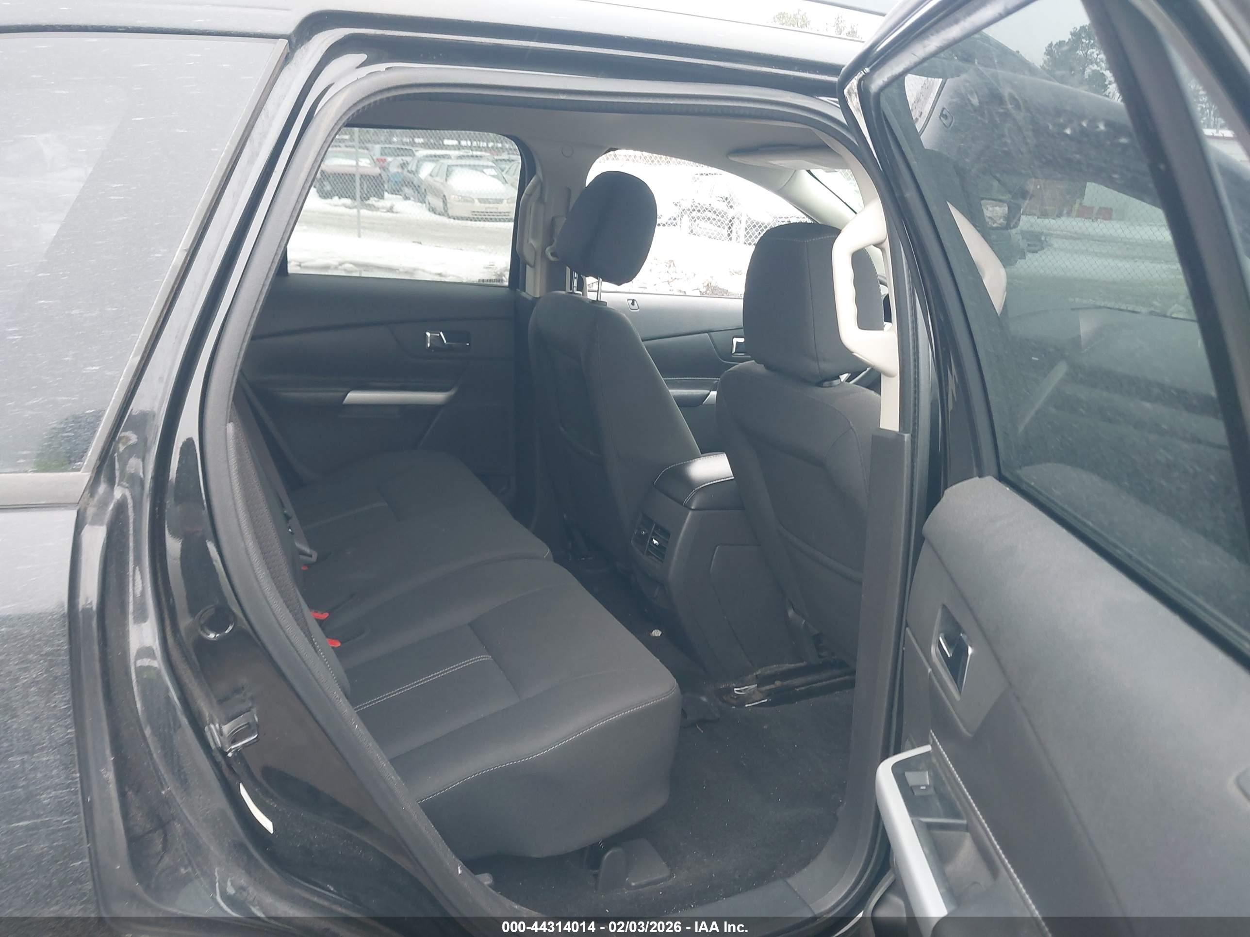 FORD EDGE image 8