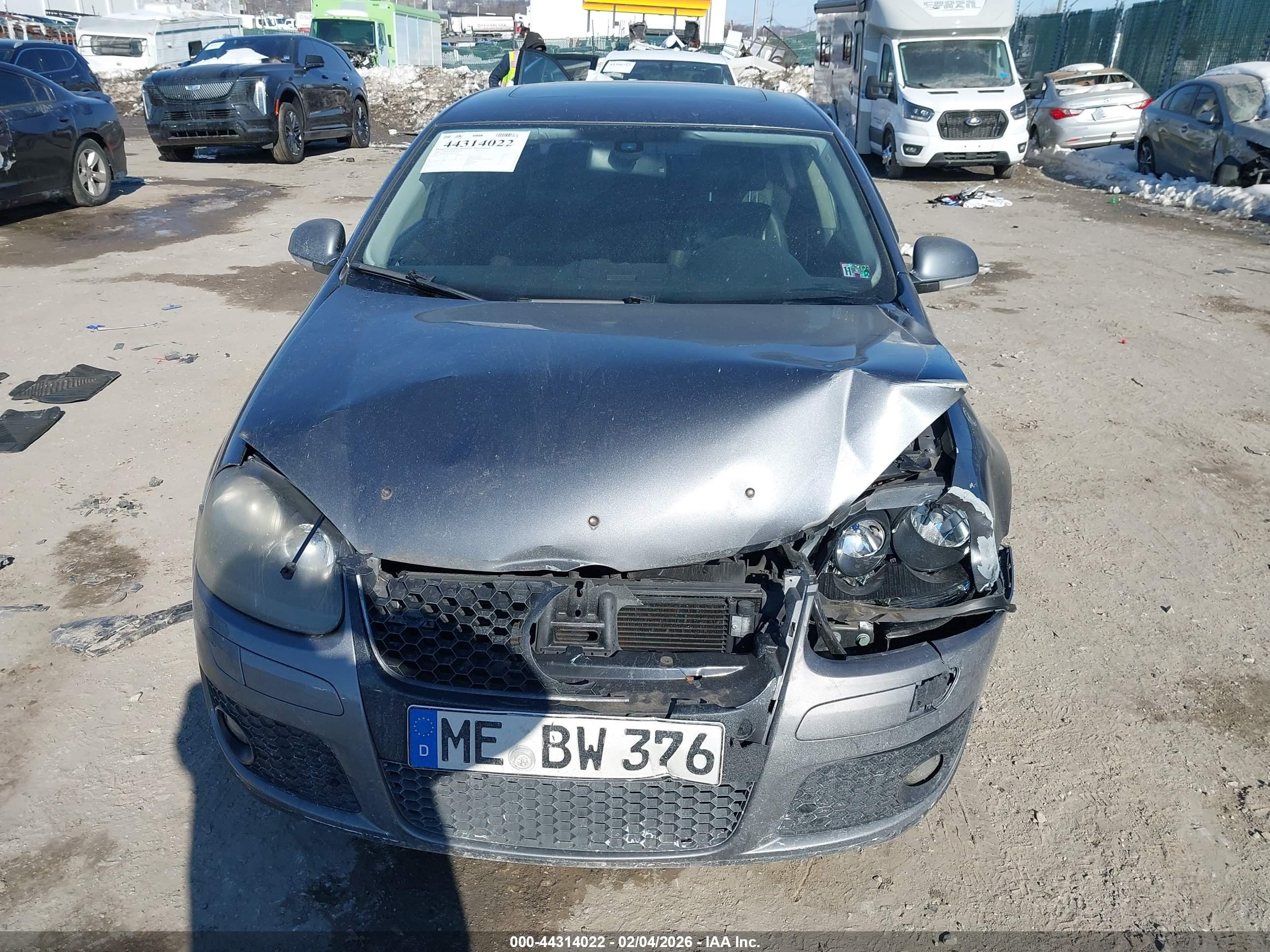 VOLKSWAGEN JETTA image 6