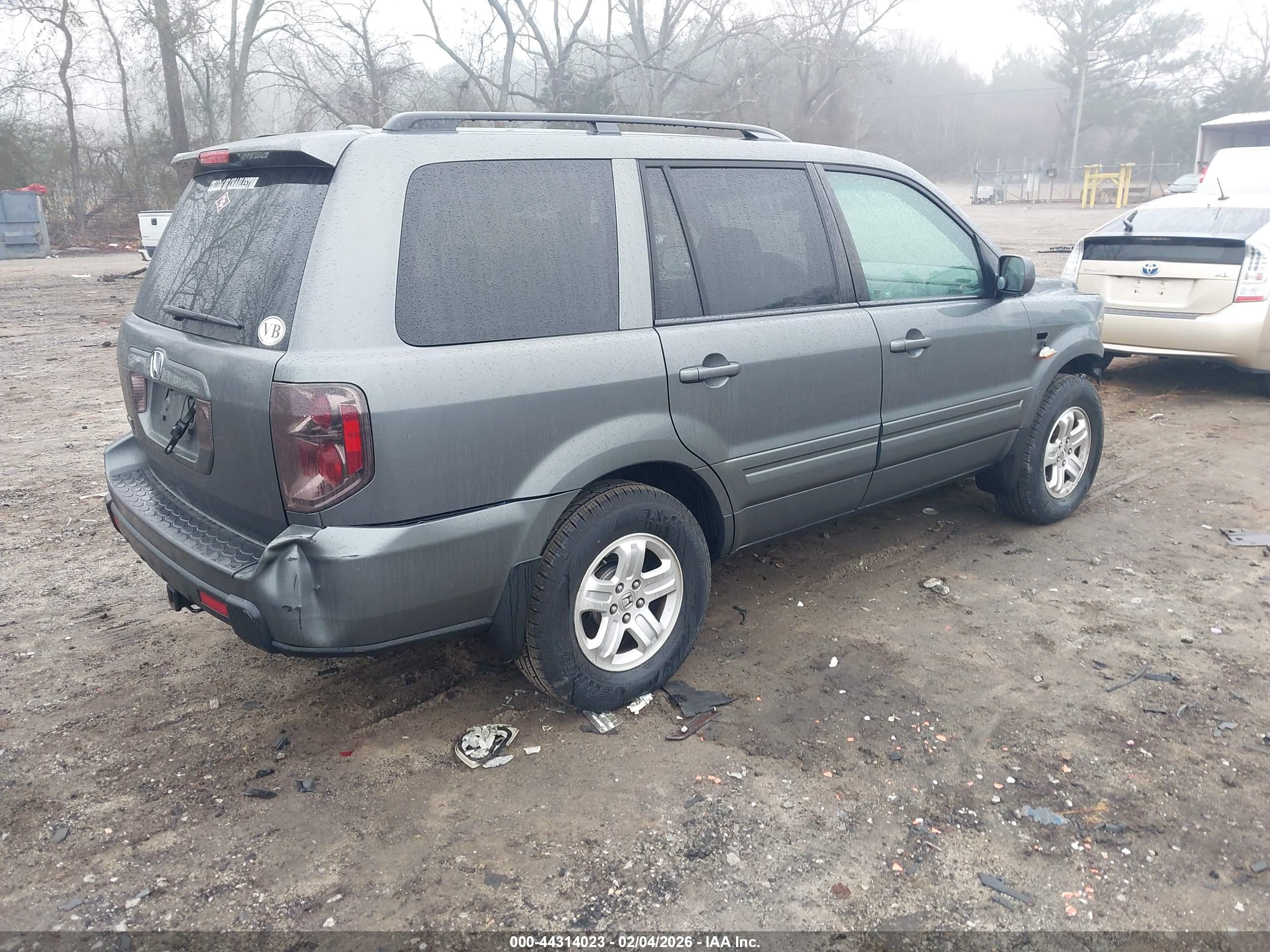 HONDA PILOT image 4