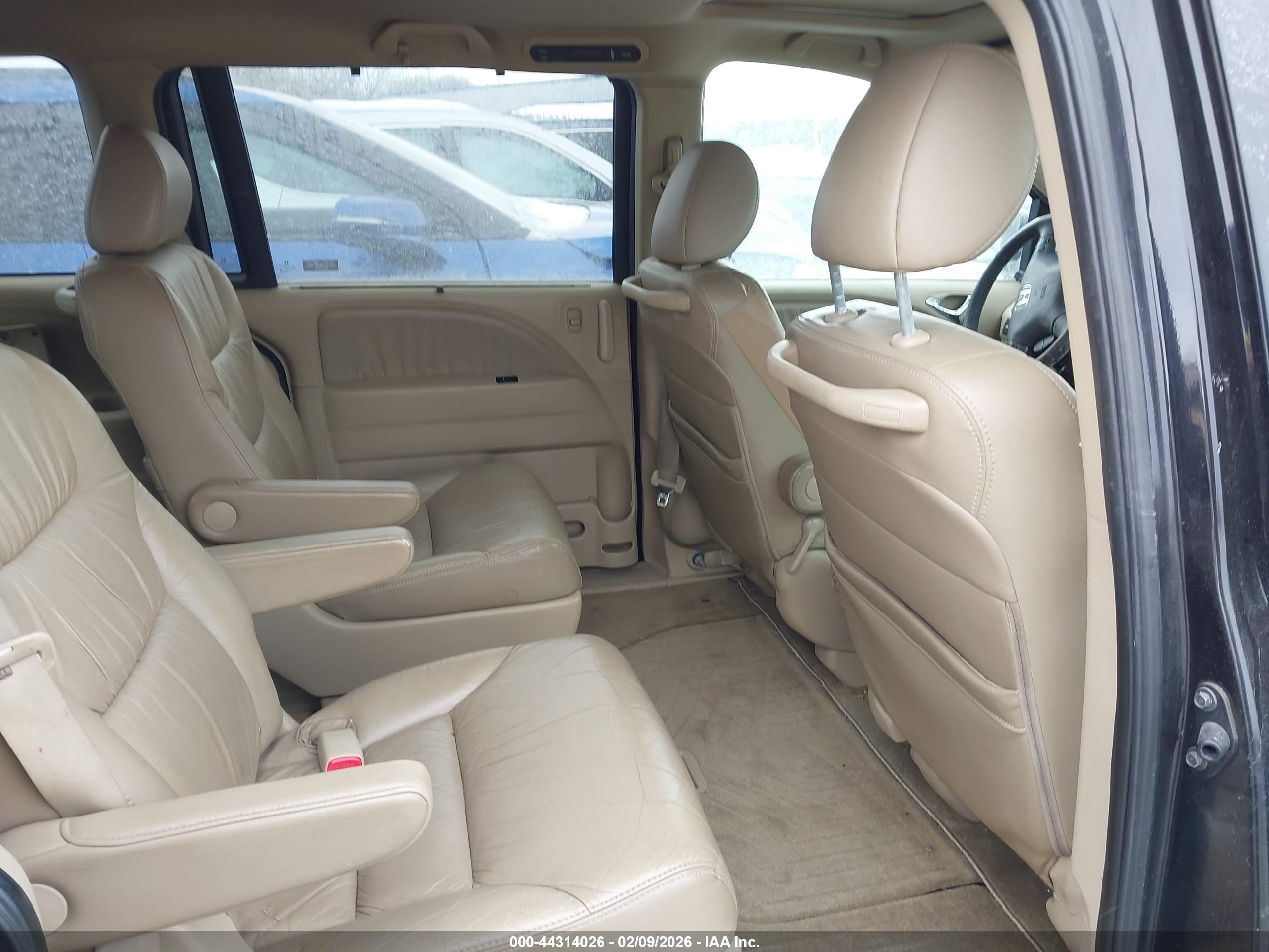 HONDA ODYSSEY image 8