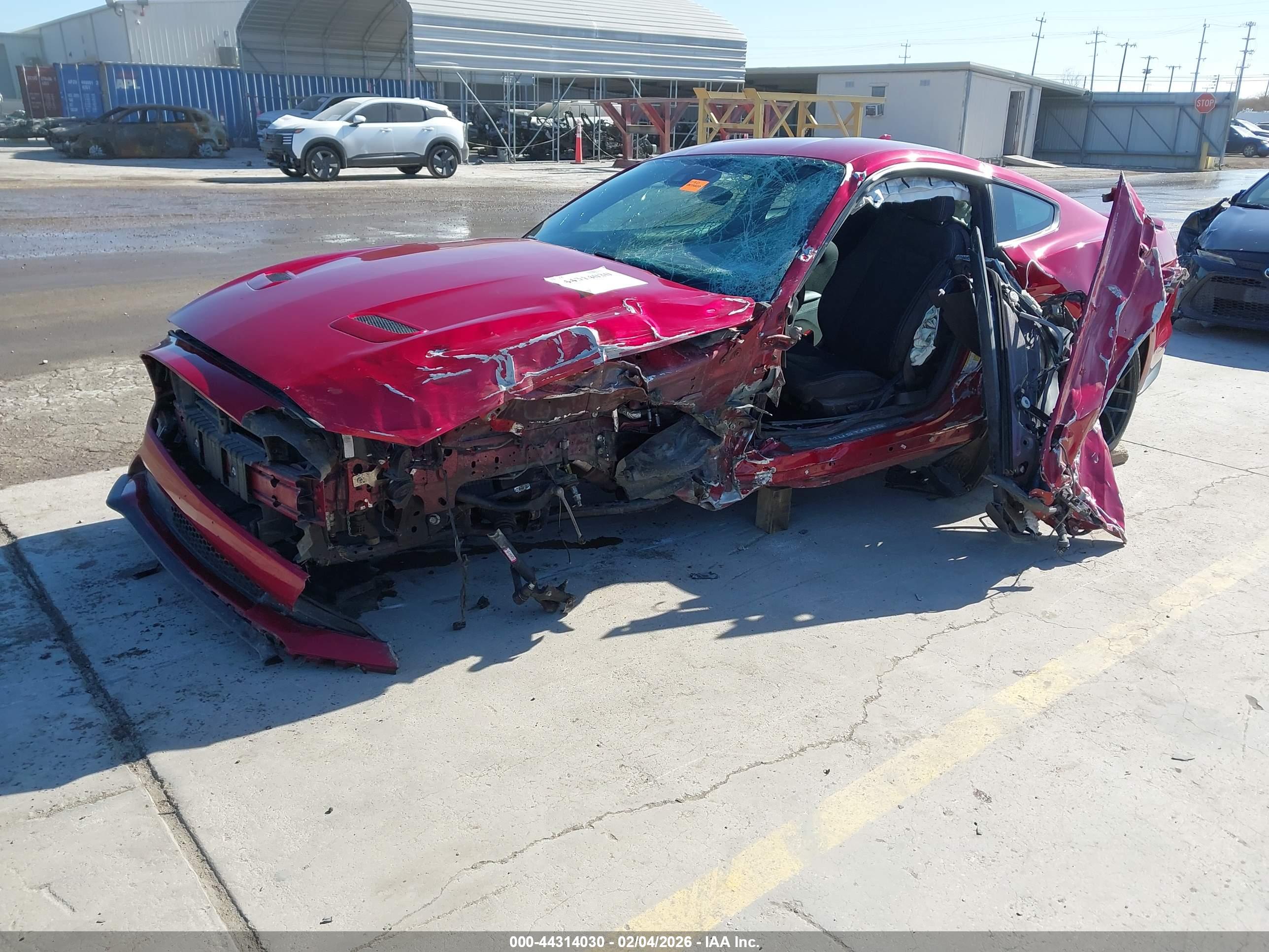 FORD MUSTANG image 2